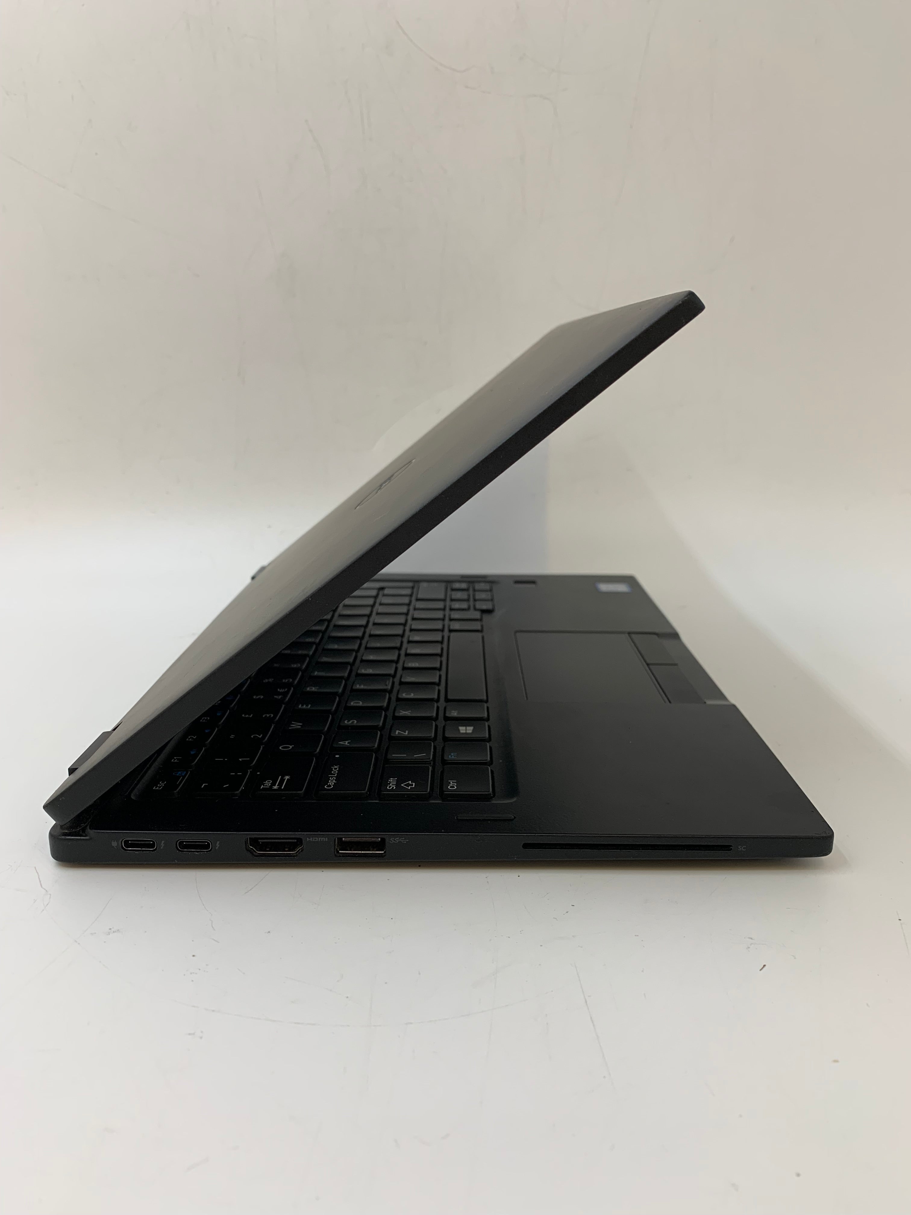 Dell Latitude 7390 2-in-1 | 13.3" FHD | i7 8th Gen | 16GB RAM | 256GB SSD | W11 Pro