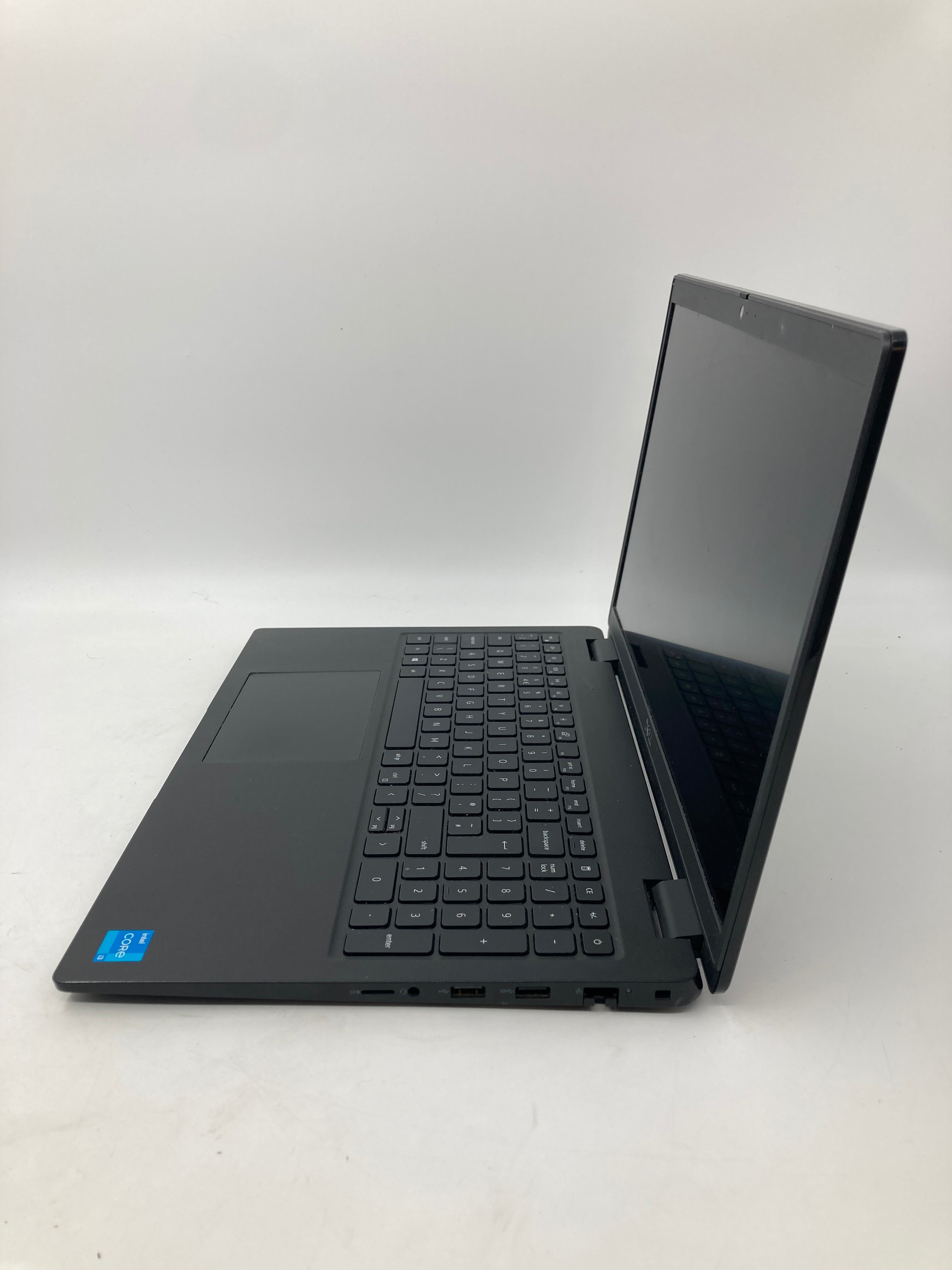 Dell Latitude 3520 15" Screen i3 11th Gen 8GB RAM No SSD NO OS *Spares*