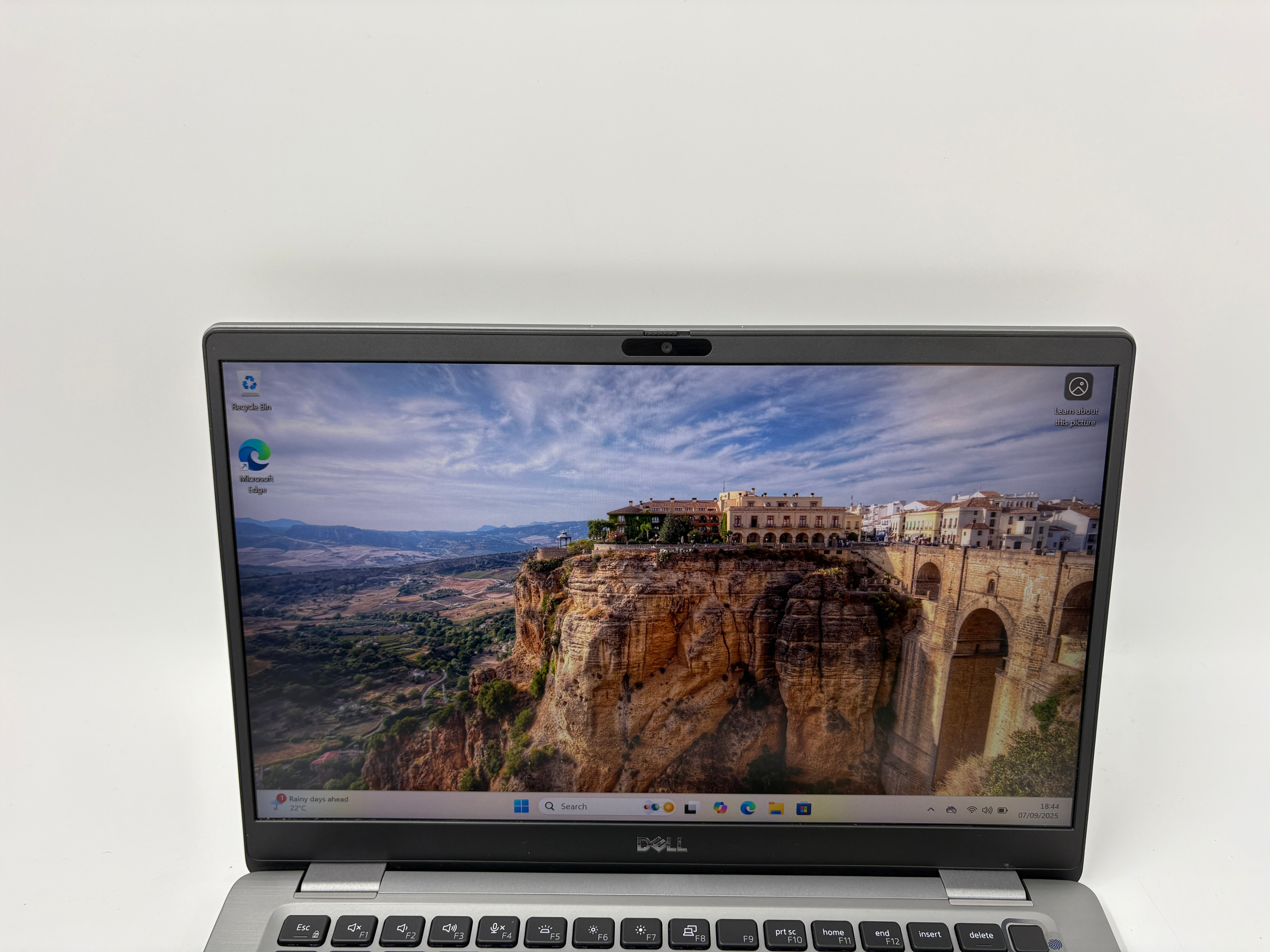 Dell Laptop Latitude 7310 13.3" Screen i5 10th Gen 8GB RAM 256GB SSD W11