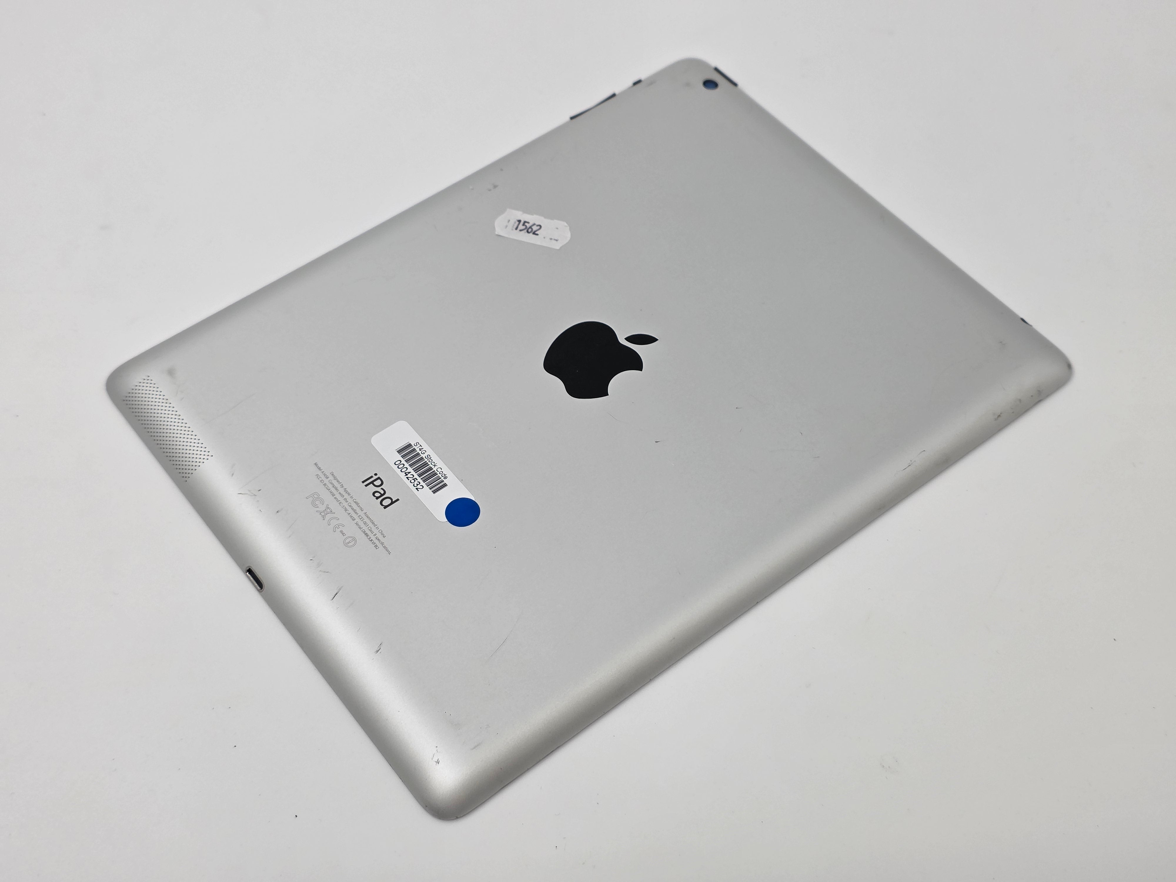 Apple iPad 4th Gen 16GB, WIFI, 9.7in BLACK, Silver SPARES ONLY