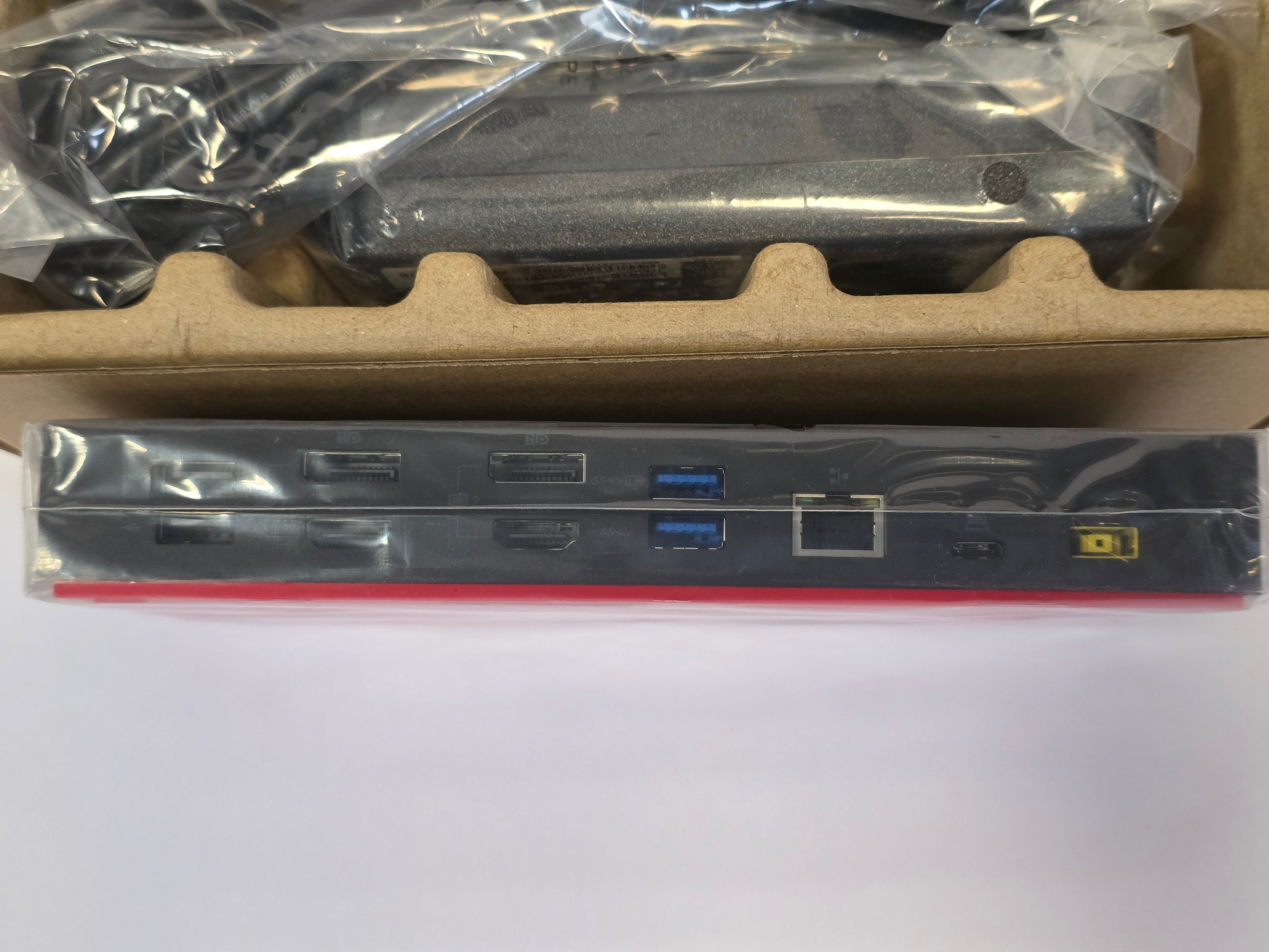 Lenovo Dock 40AF0135UK ThinkPad Hybrid USB-C with USB-A Dock