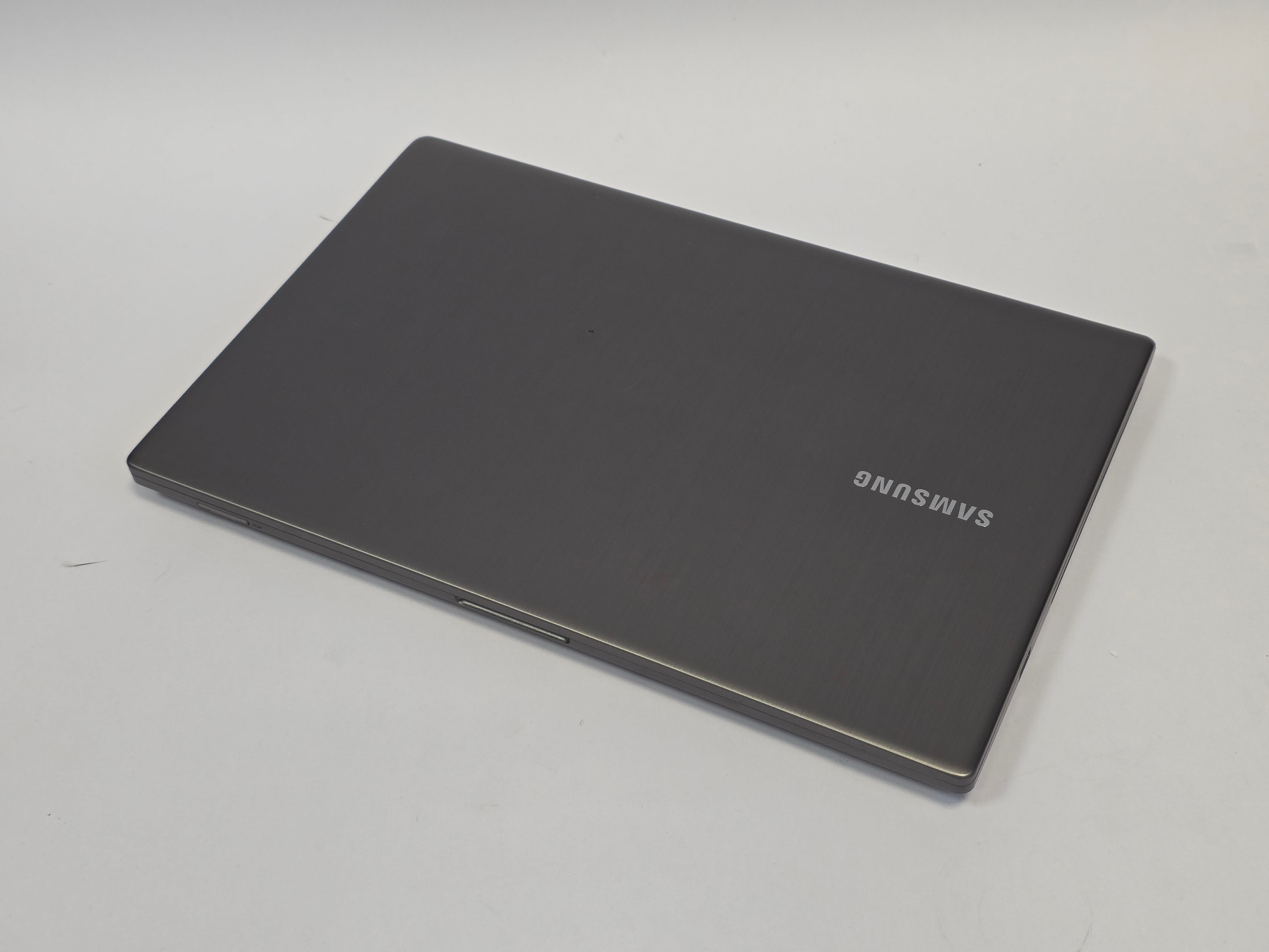 Samsung Laptop NP700Z5C-S03UK 15.6" Screen i7 4th Gen 4GB RAM No HDD