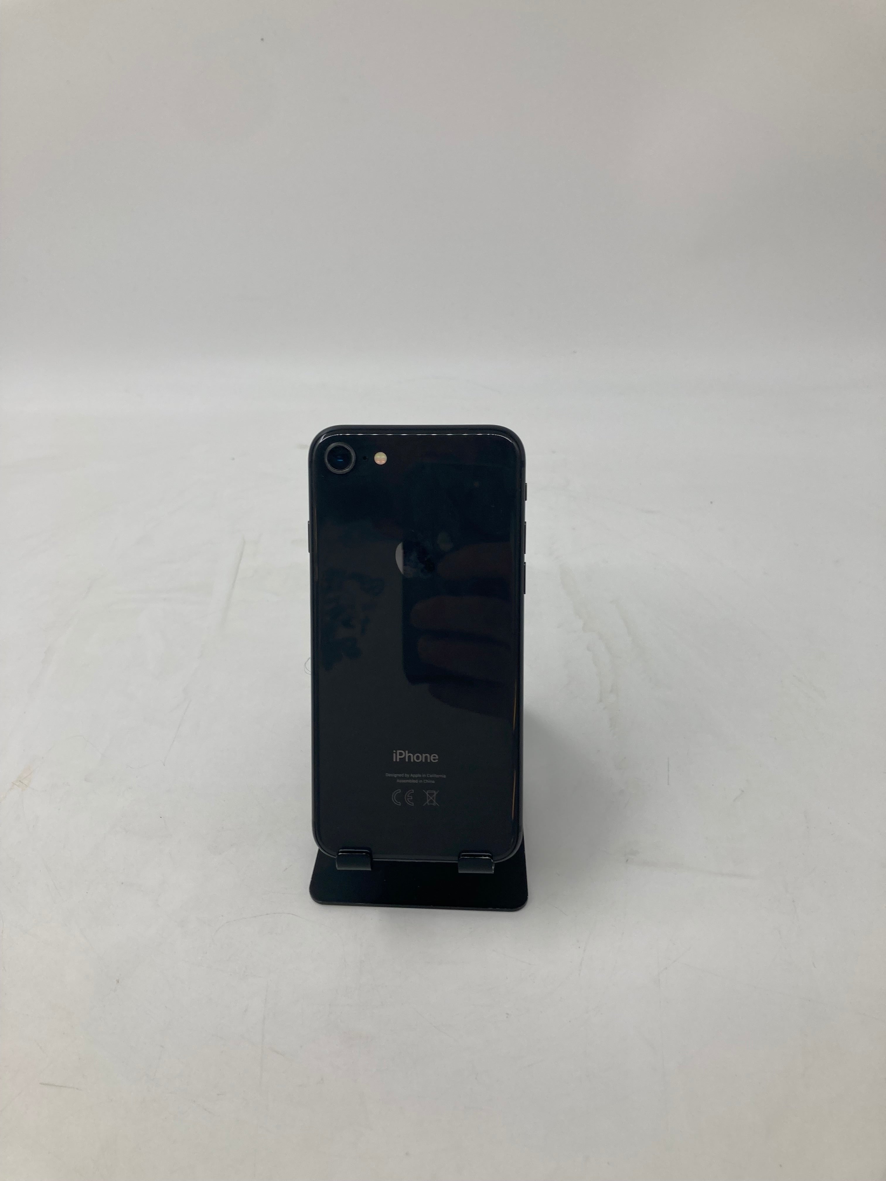 Apple iPhone 8 A2882 4.7" Screen 64GB- Black