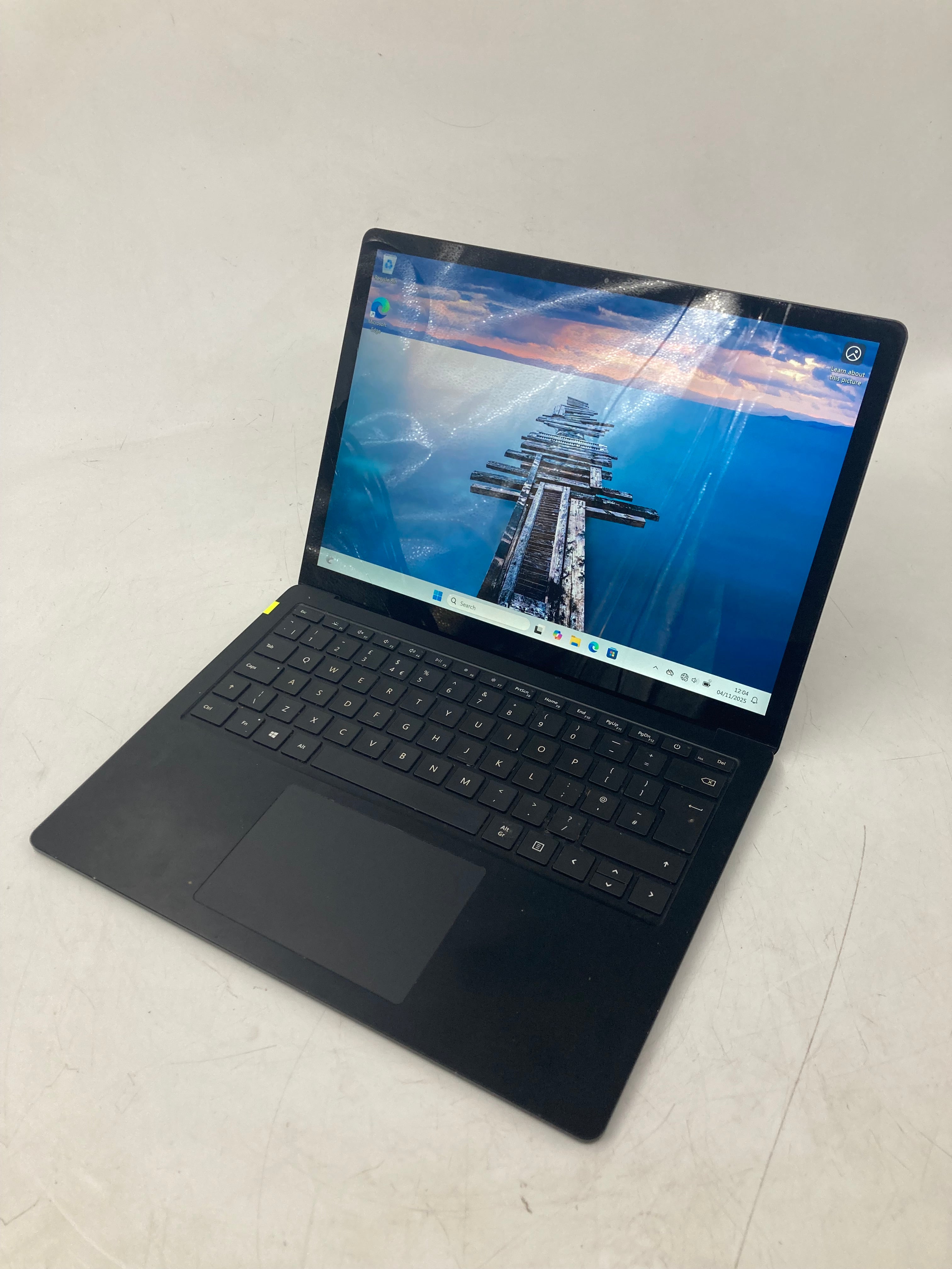 Microsoft Surface Laptop 3 13" Screen i5 10th Gen 8GB RAM 256GB SSD W11 *Spares*