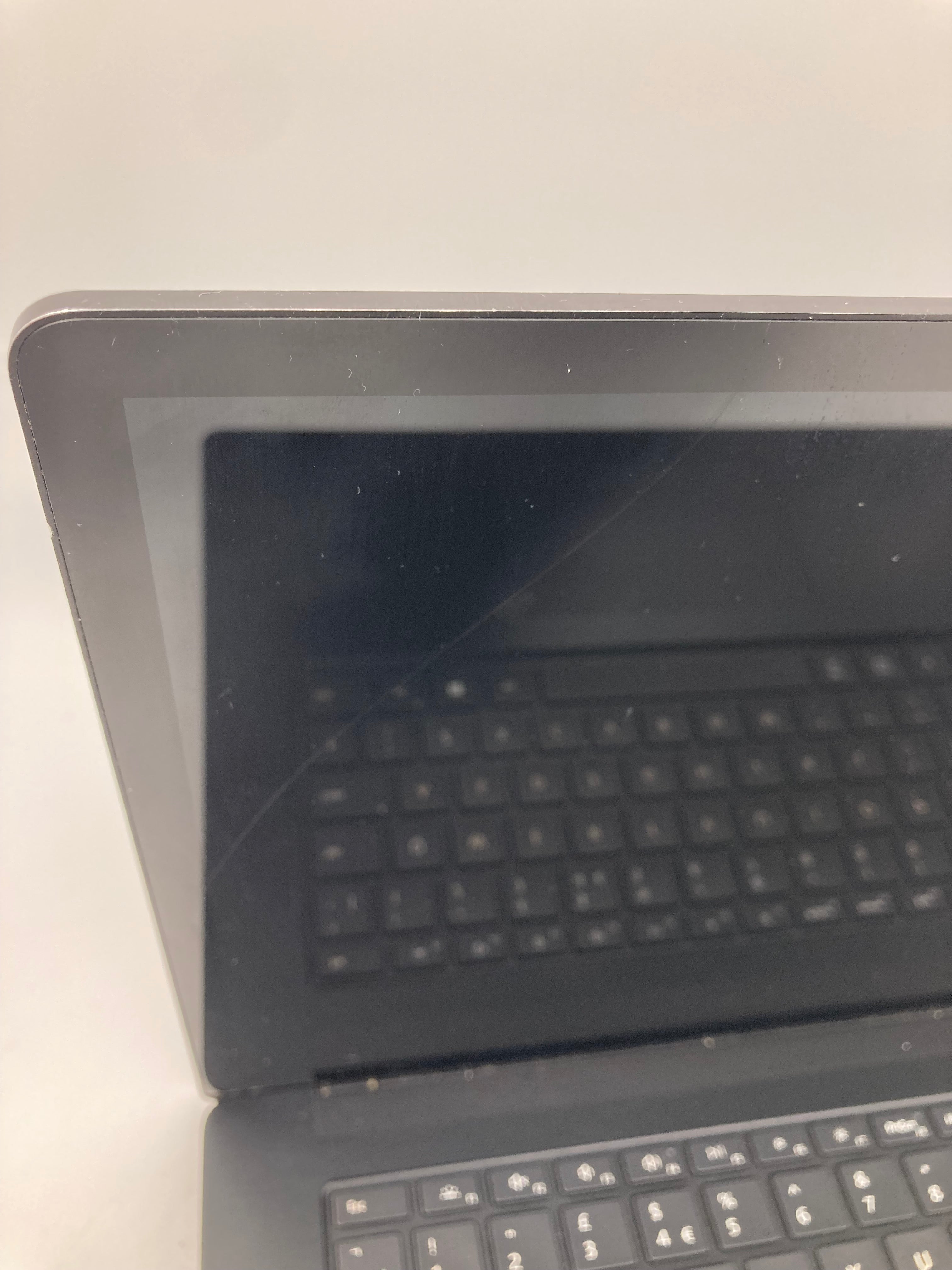 Microsoft Surface Laptop 3 15" i5 10th Gen 8GB RAM 256GB SSD W11