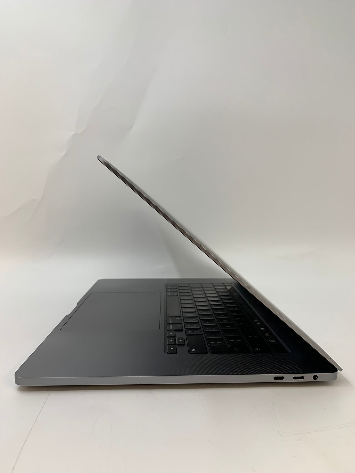 Apple MacBook Pro | L2019 | 16" Retina Display | Intel Core i7 | 16GB RAM | 512GB SSD | macOS
