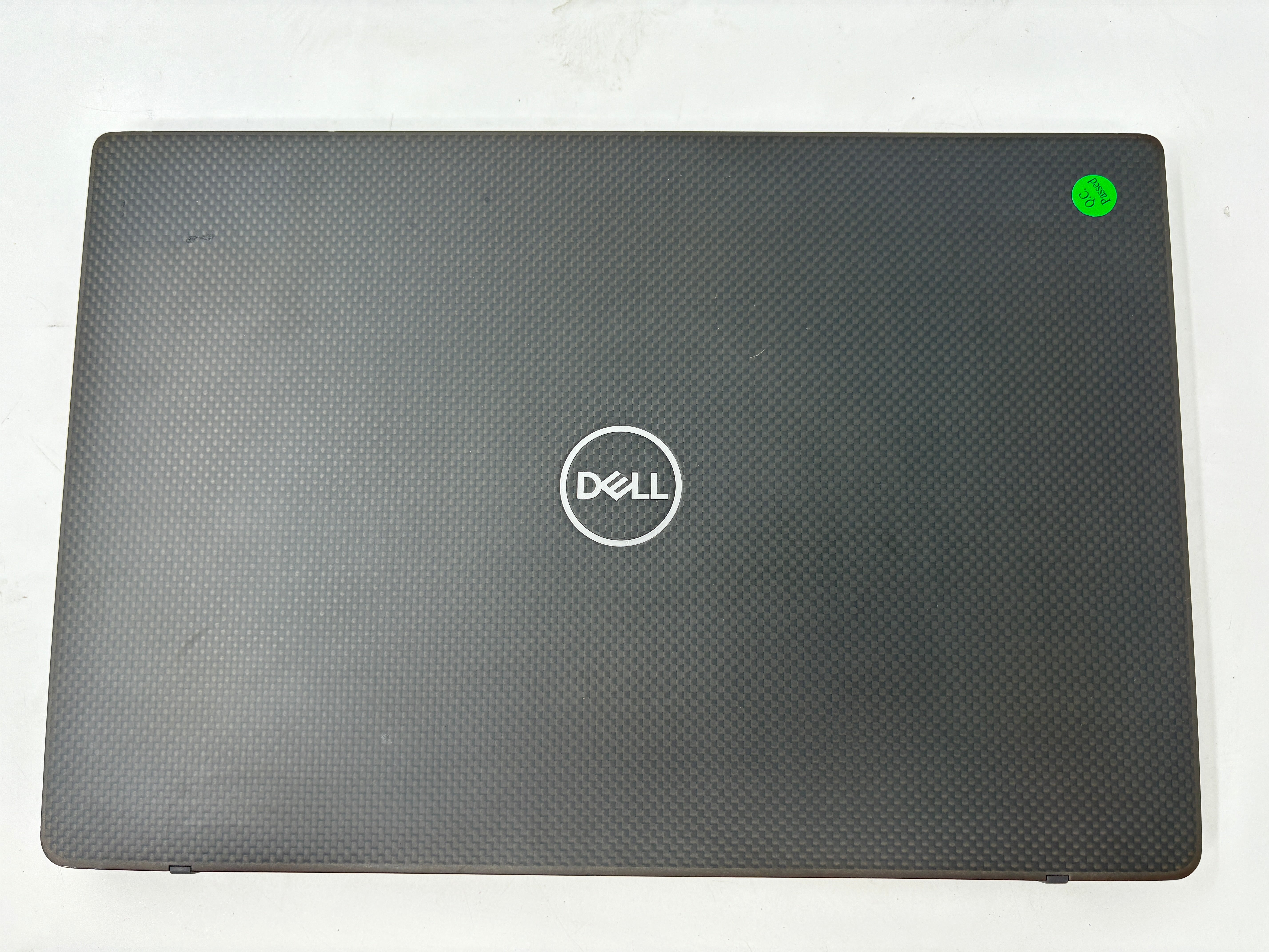 Dell Laptop Latitude 7400 14" Screen i7 8th Gen 8GB RAM 256GB SSD W11
