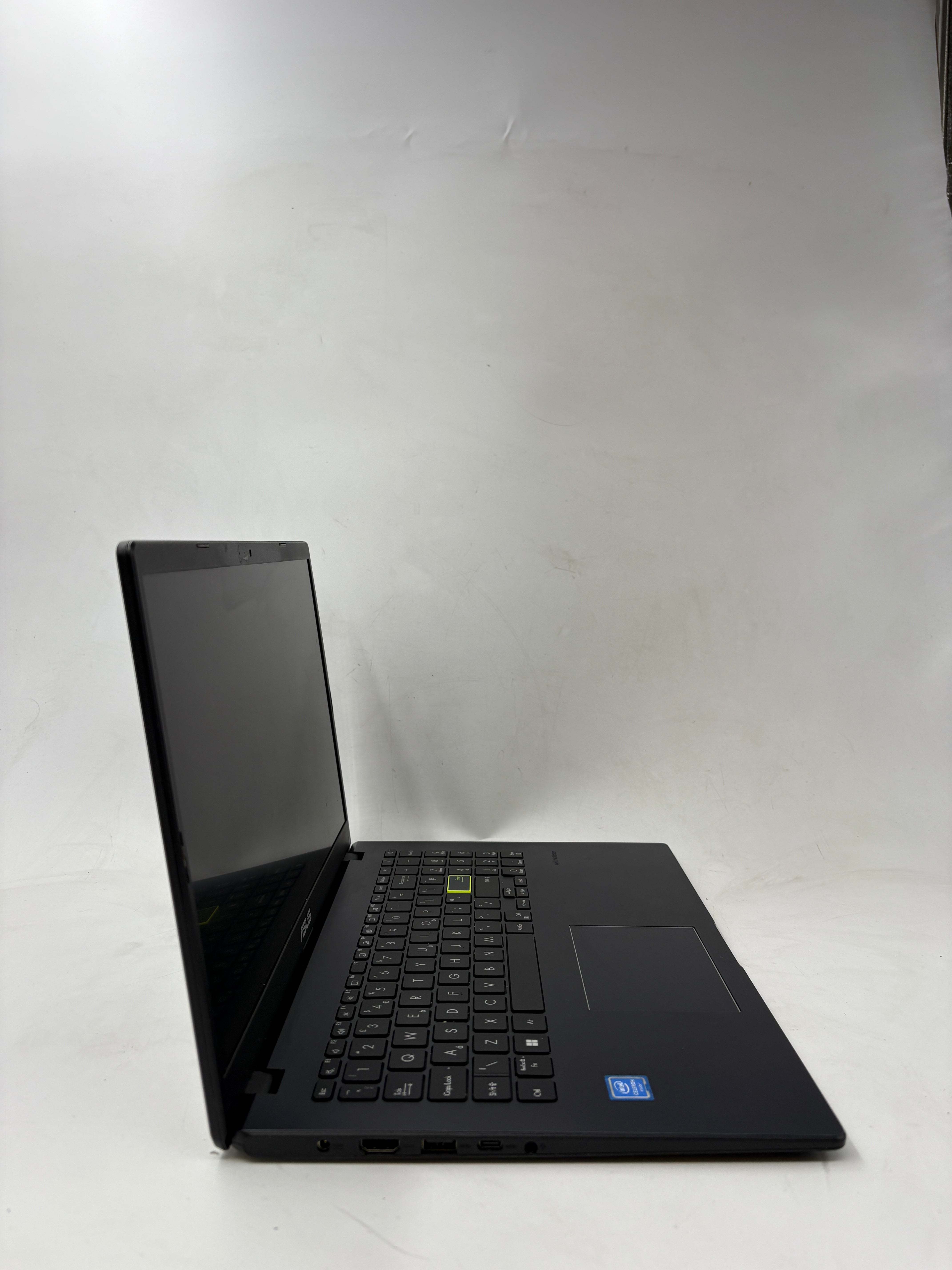 Asus Laptop E510MA 15.6" Screen PENTIUM N5030 8GB RAM 128GB SSD W10