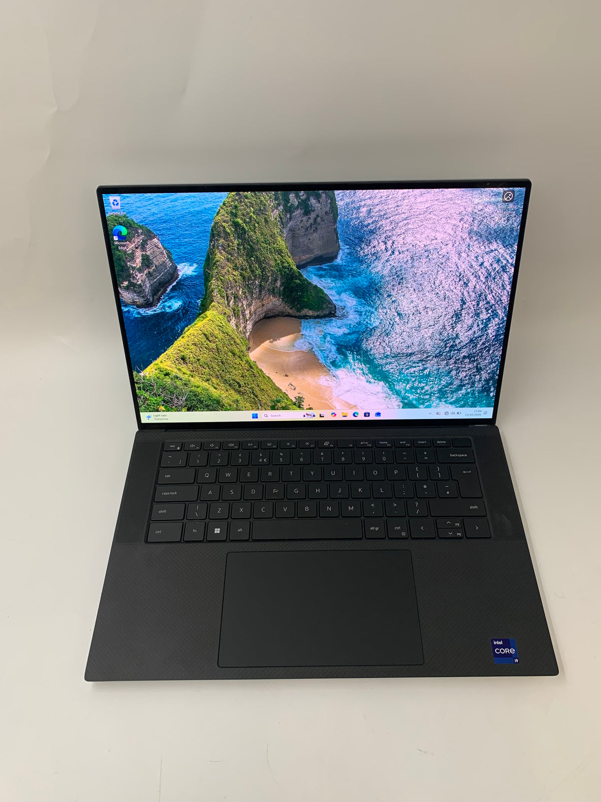 Dell XPS 15 9530 | 15.6" 3.5K Touchscreen | i9 13th Gen | 32GB RAM | 1TB SSD | W11 Pro