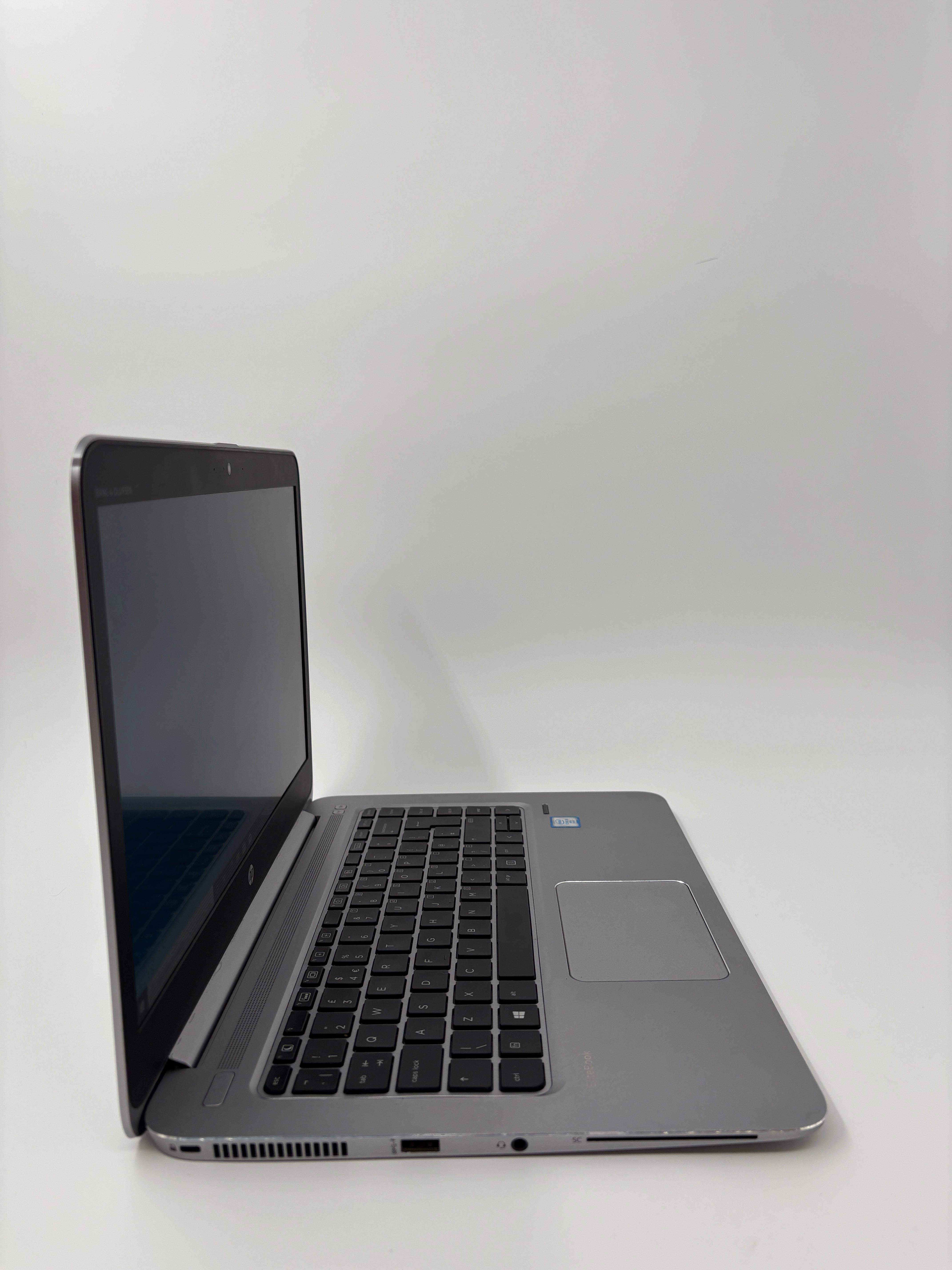 HP Laptop EliteBook Folio 1040 G4 14" i5 6th Gen 8GB RAM 128GB SSD W10