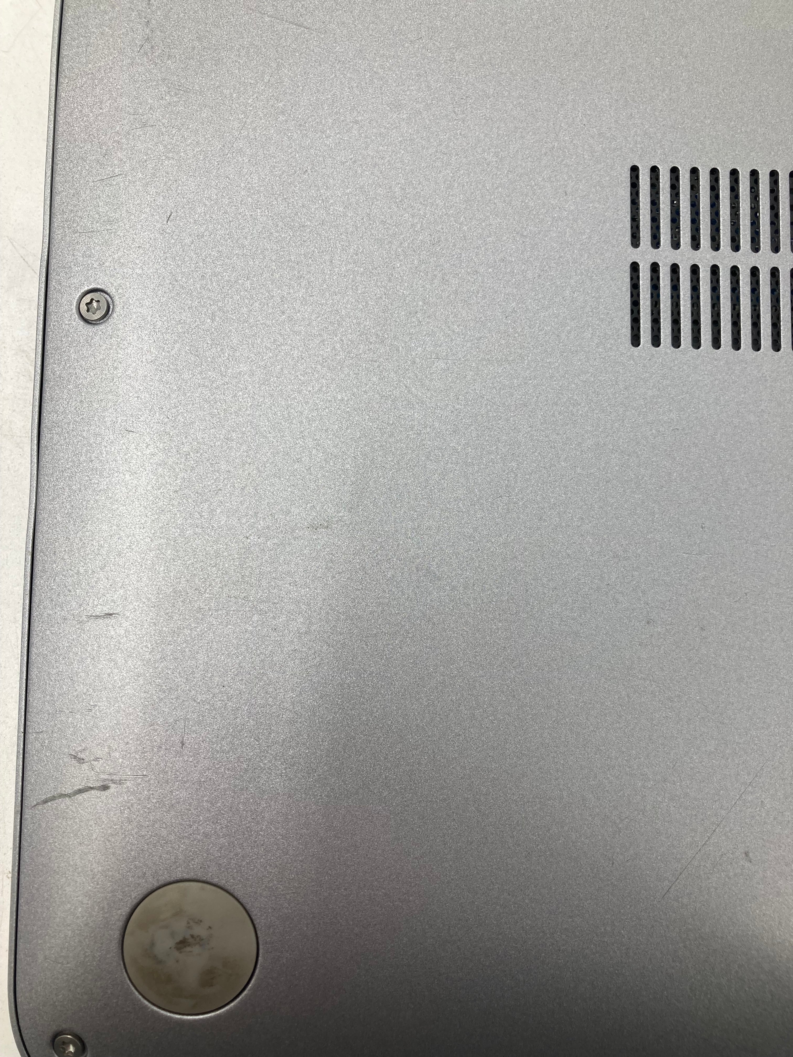 HP EliteBook Folio 1040 G3 14" Screen i5 6th Gen No RAM No SSD No OS *Spares*