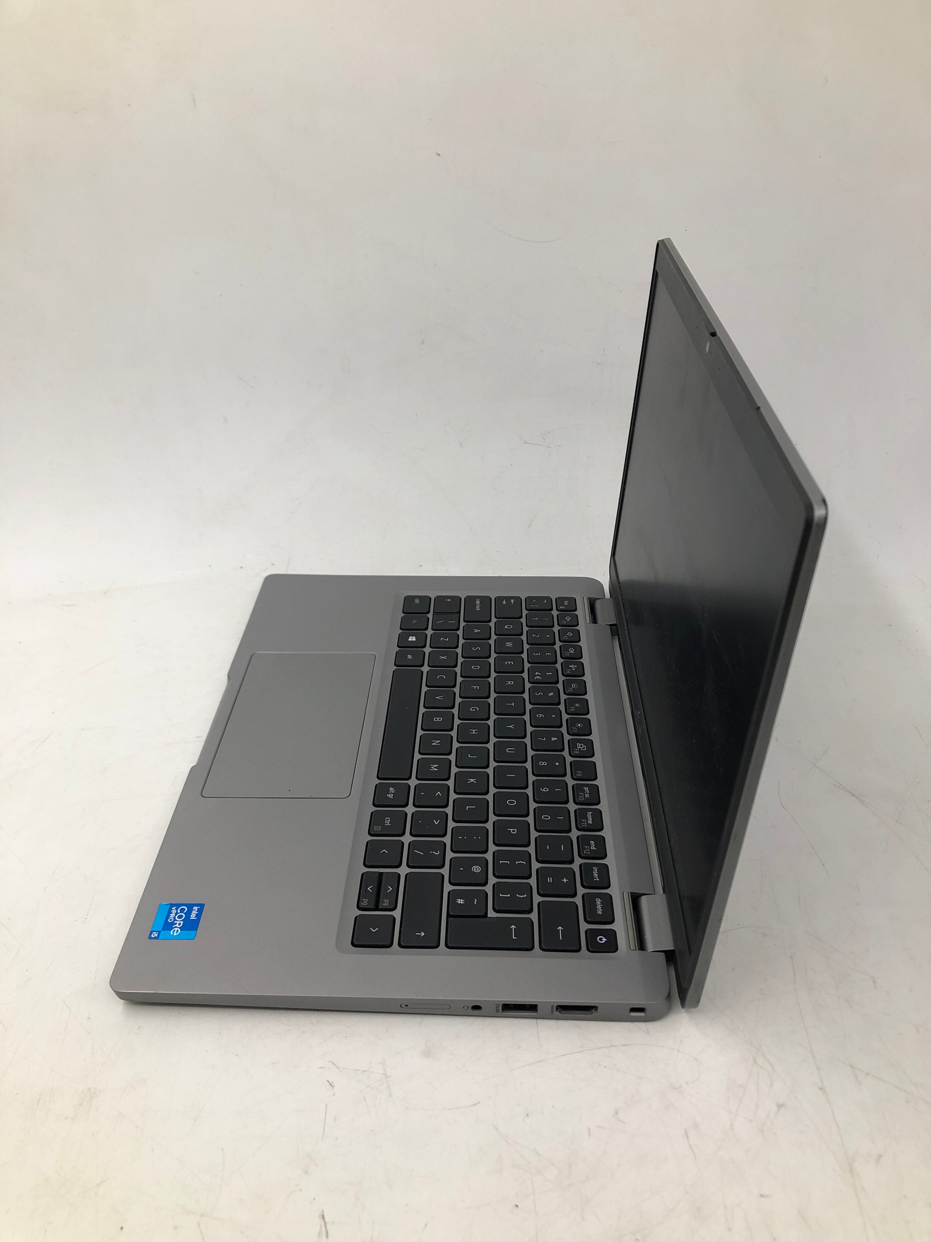 Dell Latitude 5320 13" Screen i5 11th Gen 8GB RAM 256GB SSD W11