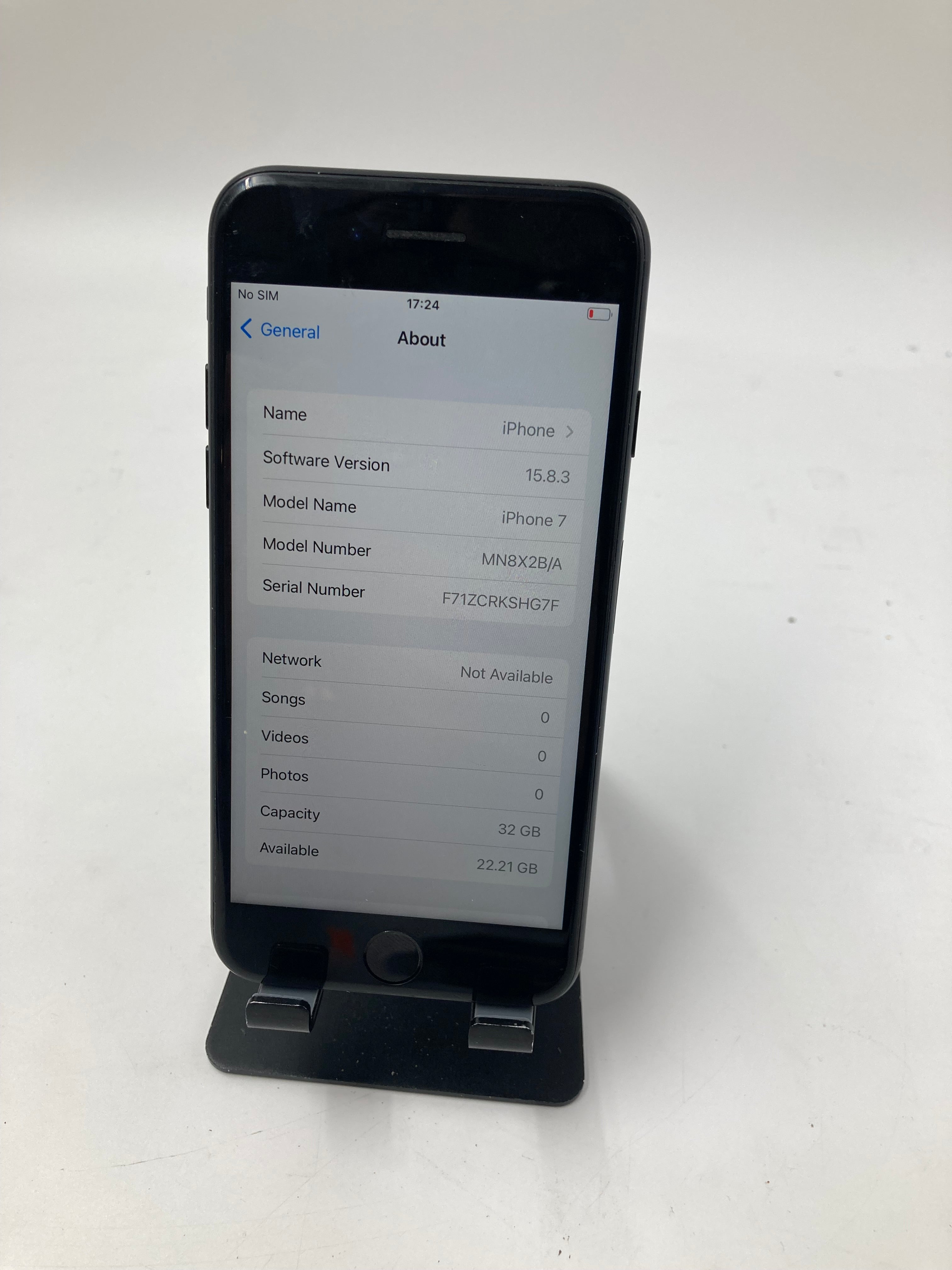 Apple iPhone 7 A1778 8 A1905 32GB 64GB Black Grey Lot of 6