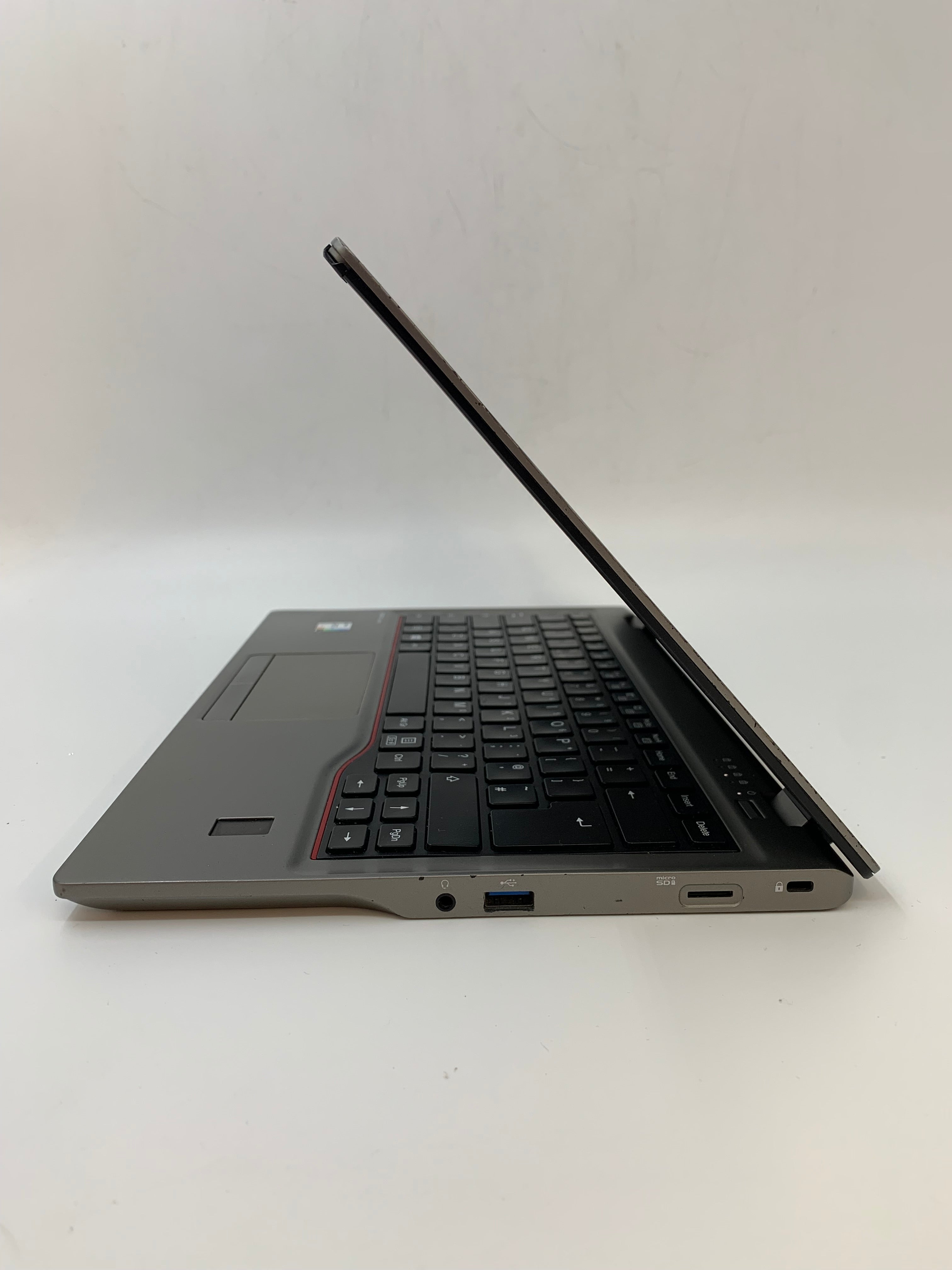Fujitsu LifeBook U7411 | 14" FHD | i7 11th Gen | 16GB RAM | 512GB SSD | W11 Pro
