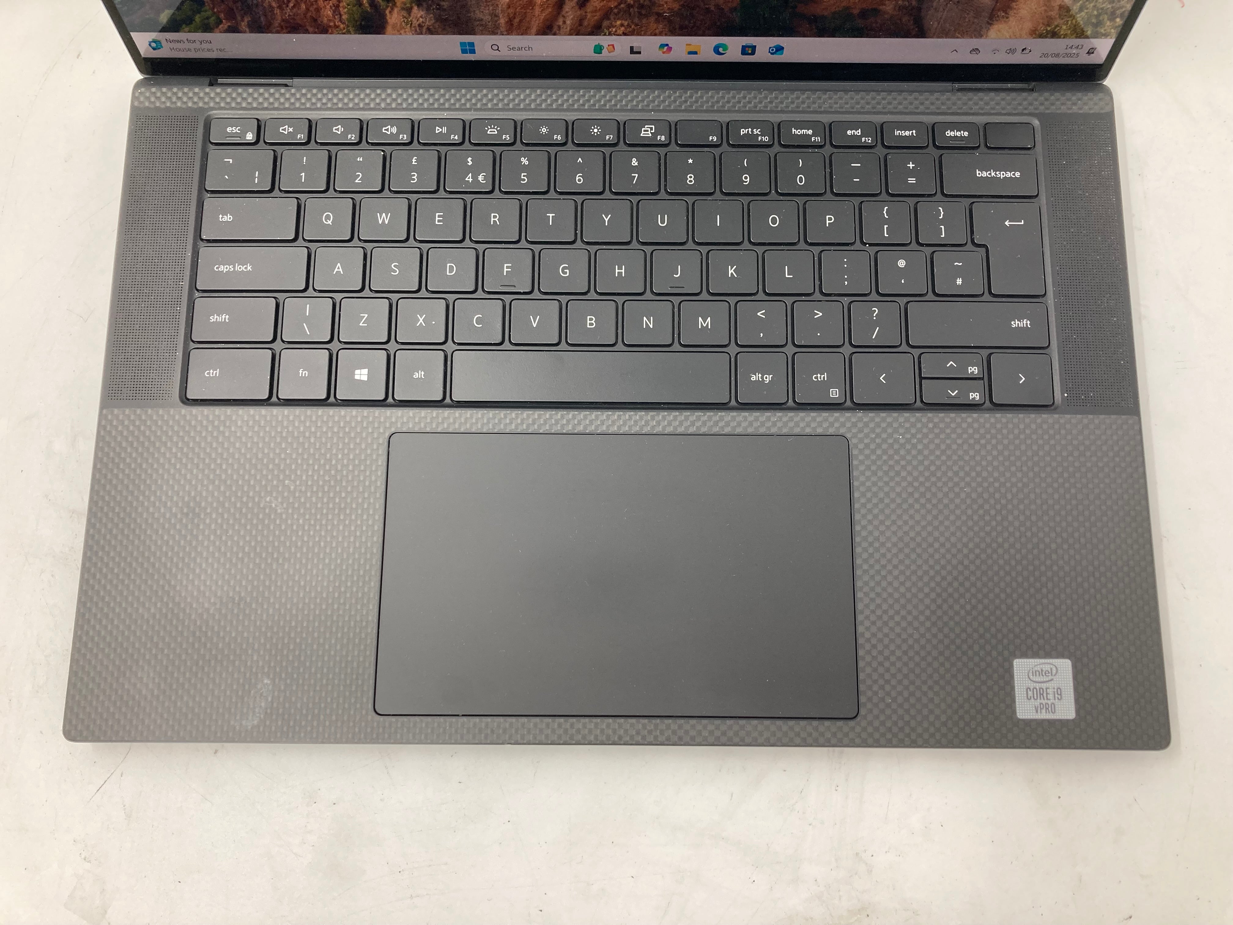 Dell Precision 5550 15.6" Touchscreen i9 10th Gen 64GB RAM 1TB SSD Win 11