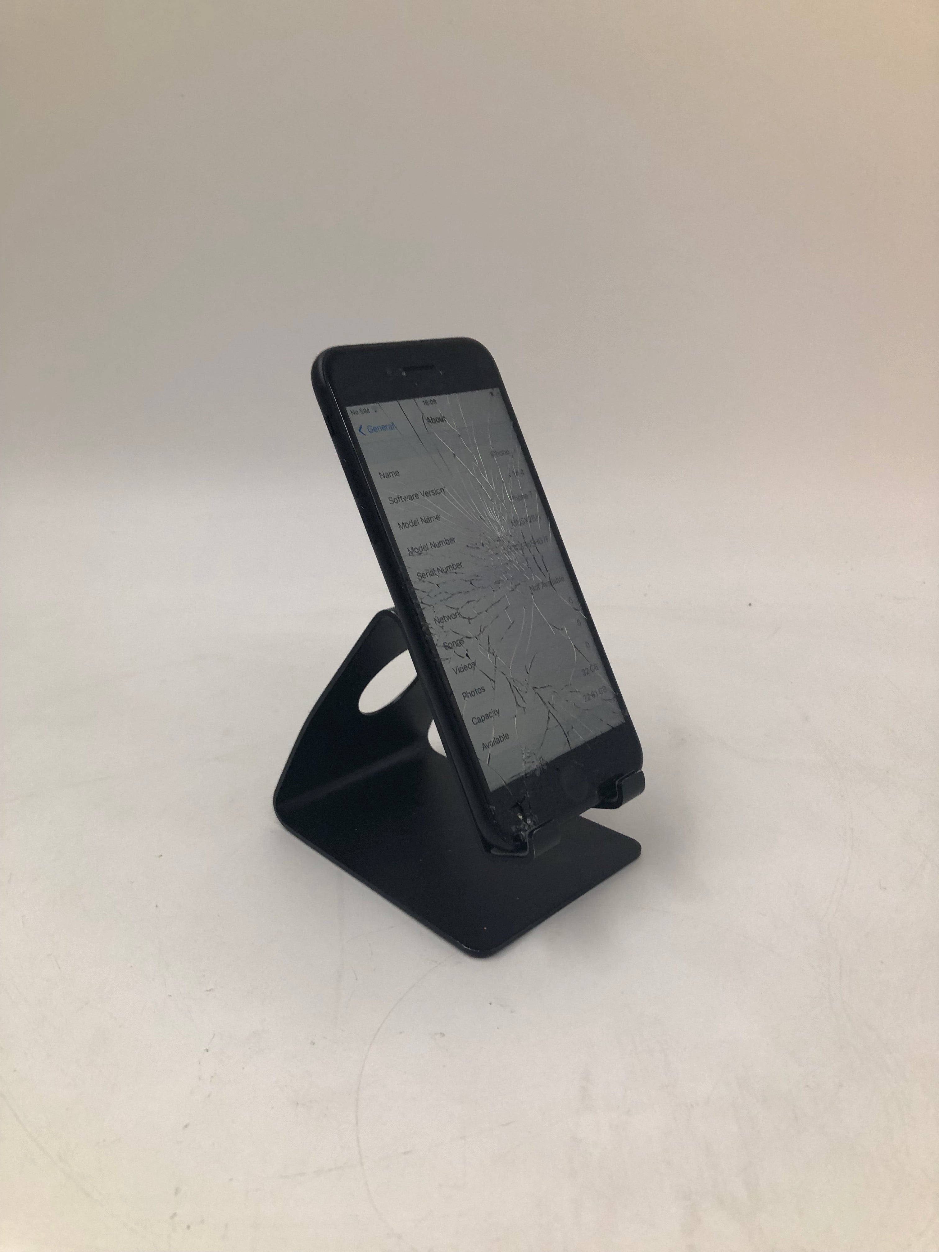 Apple iPhone 7 4.7" Screen 2016 32GB Storage Black Spares