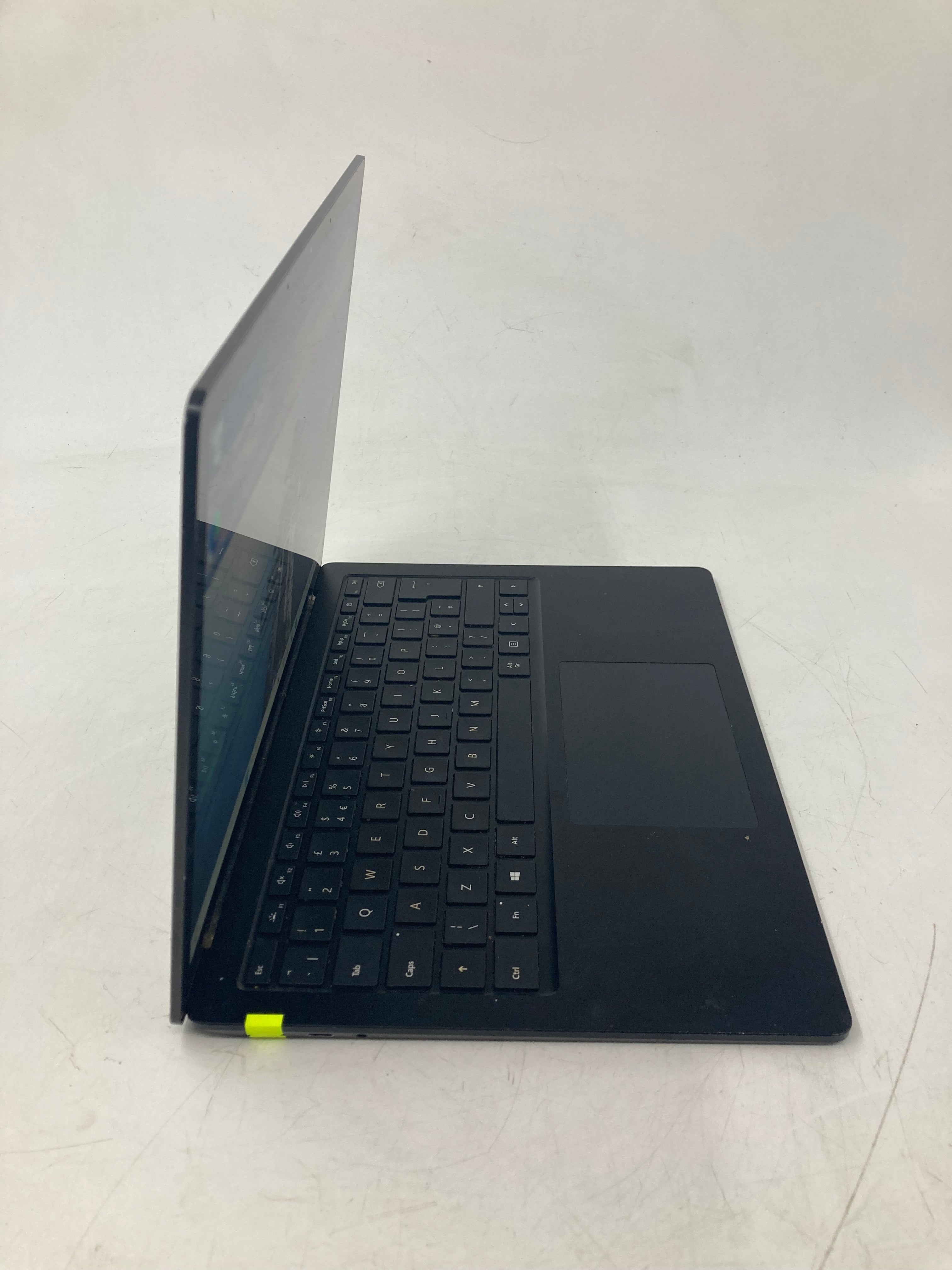 Microsoft Surface Laptop 3 13" Screen i5 10th Gen 8GB RAM 256GB SSD W11 *Spares*