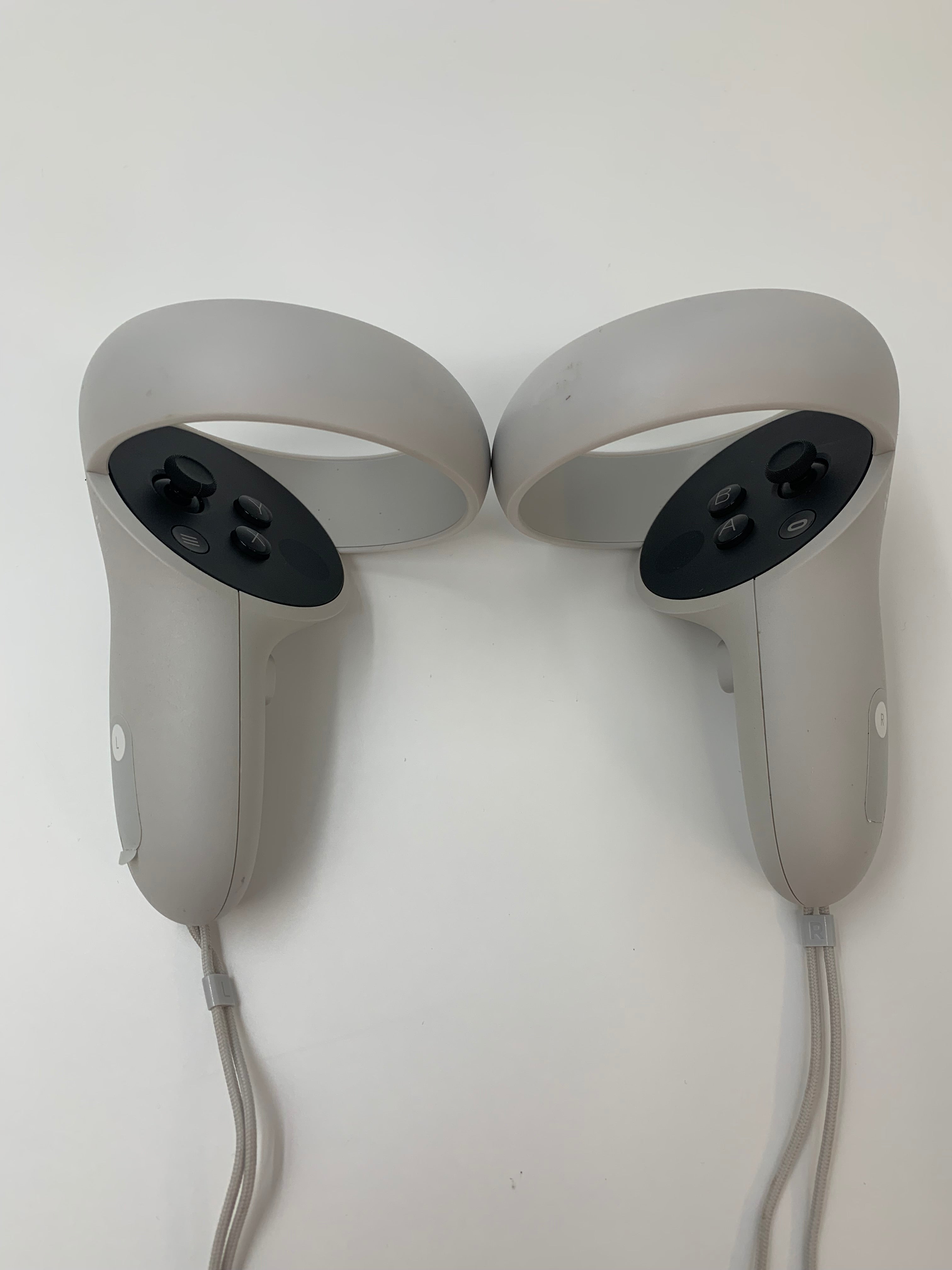 Meta Quest 2 (Oculus Quest 2) | 64GB Storage | 2 Controllers