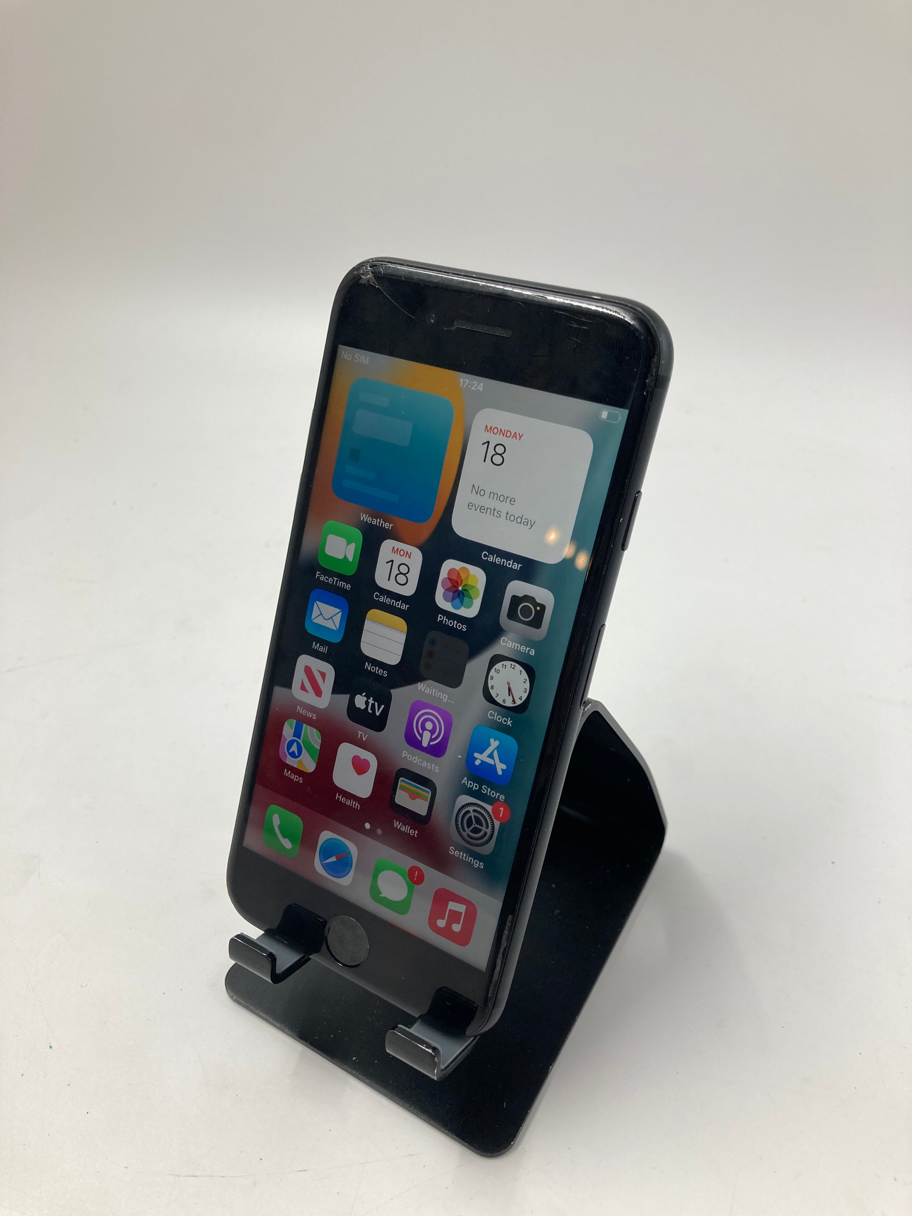 Apple iPhone 7 A1778 8 A1905 32GB 64GB Black Grey Lot of 6