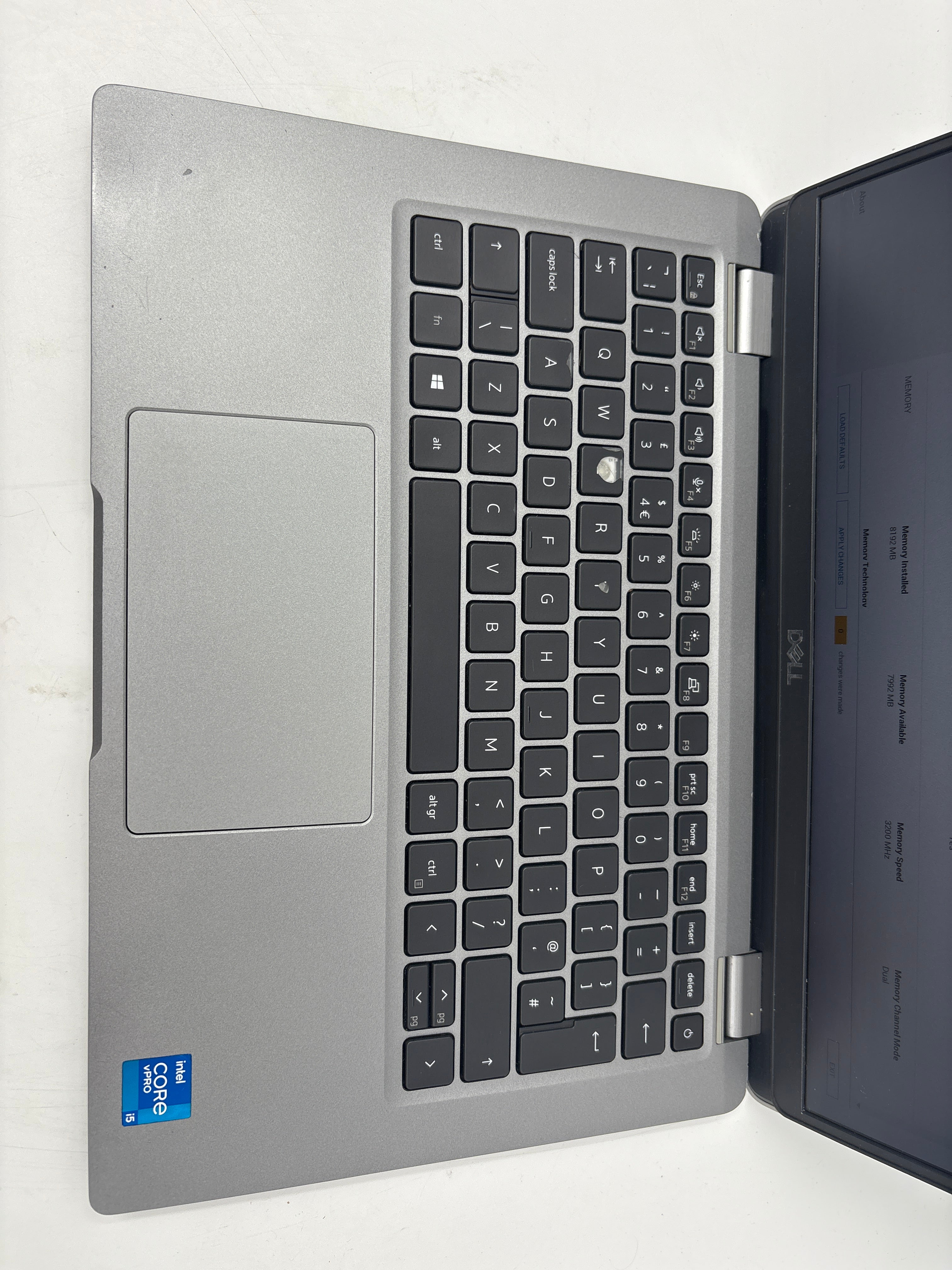 Dell Laptop Latitude 5320 13.3" Screen i5 11th Gen 8GB RAM 256GB SSD W11