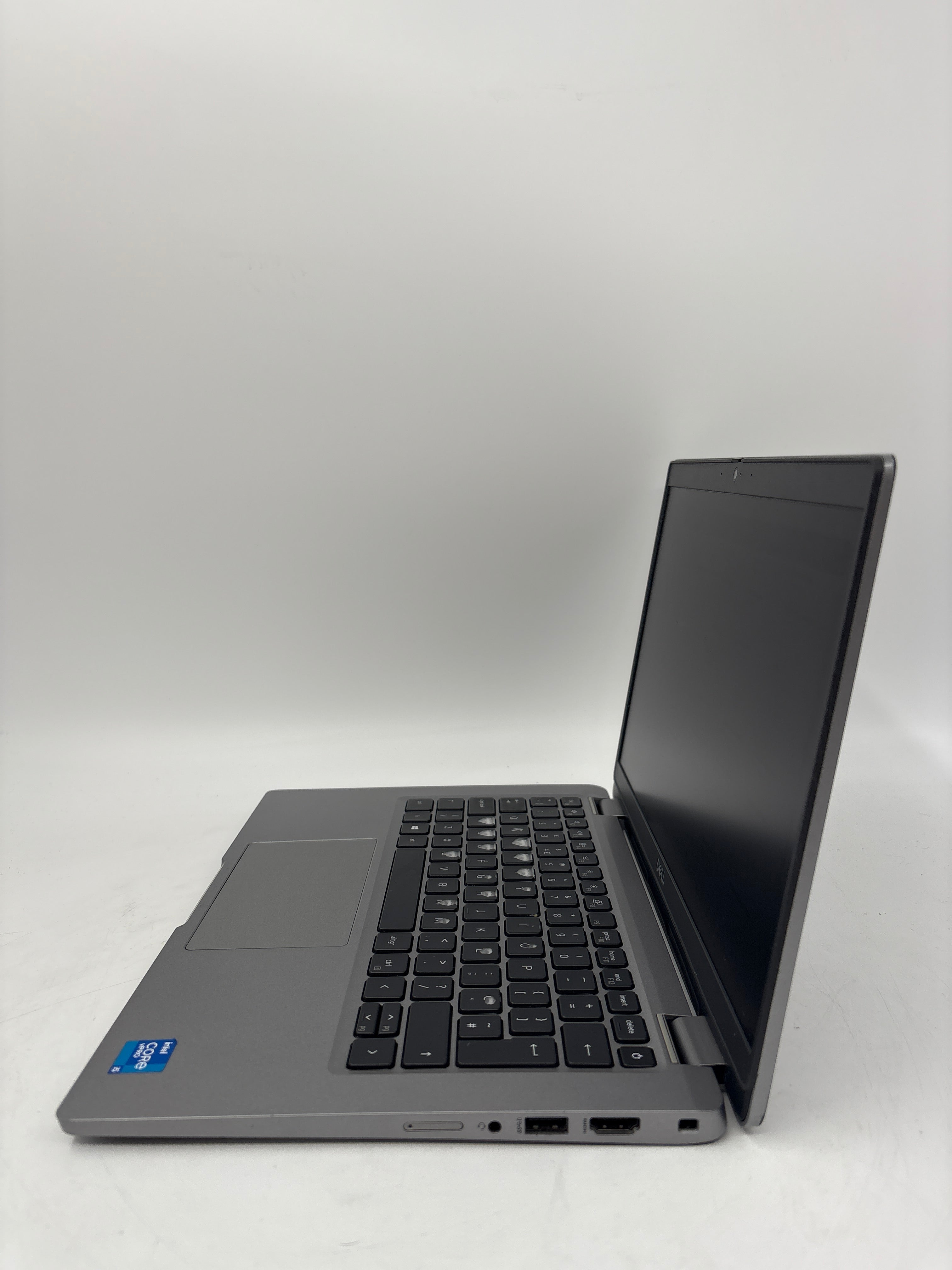 Dell Laptop Latitude 5320 13.3" Screen i5 11th Gen 8GB RAM 256GB SSD W11