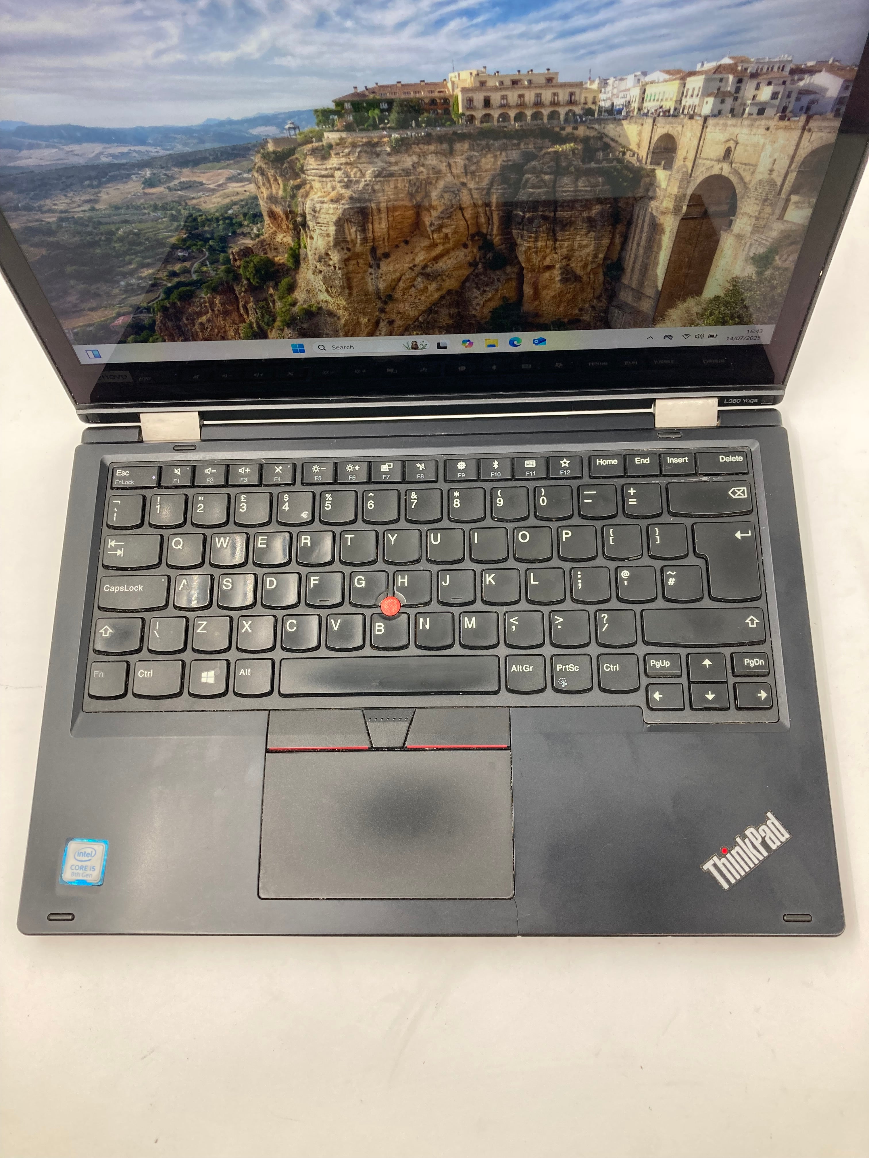 Lenovo L390 Yoga 13.3" Screen i5 8th Gen 16GB RAM 512 SSD Win 11