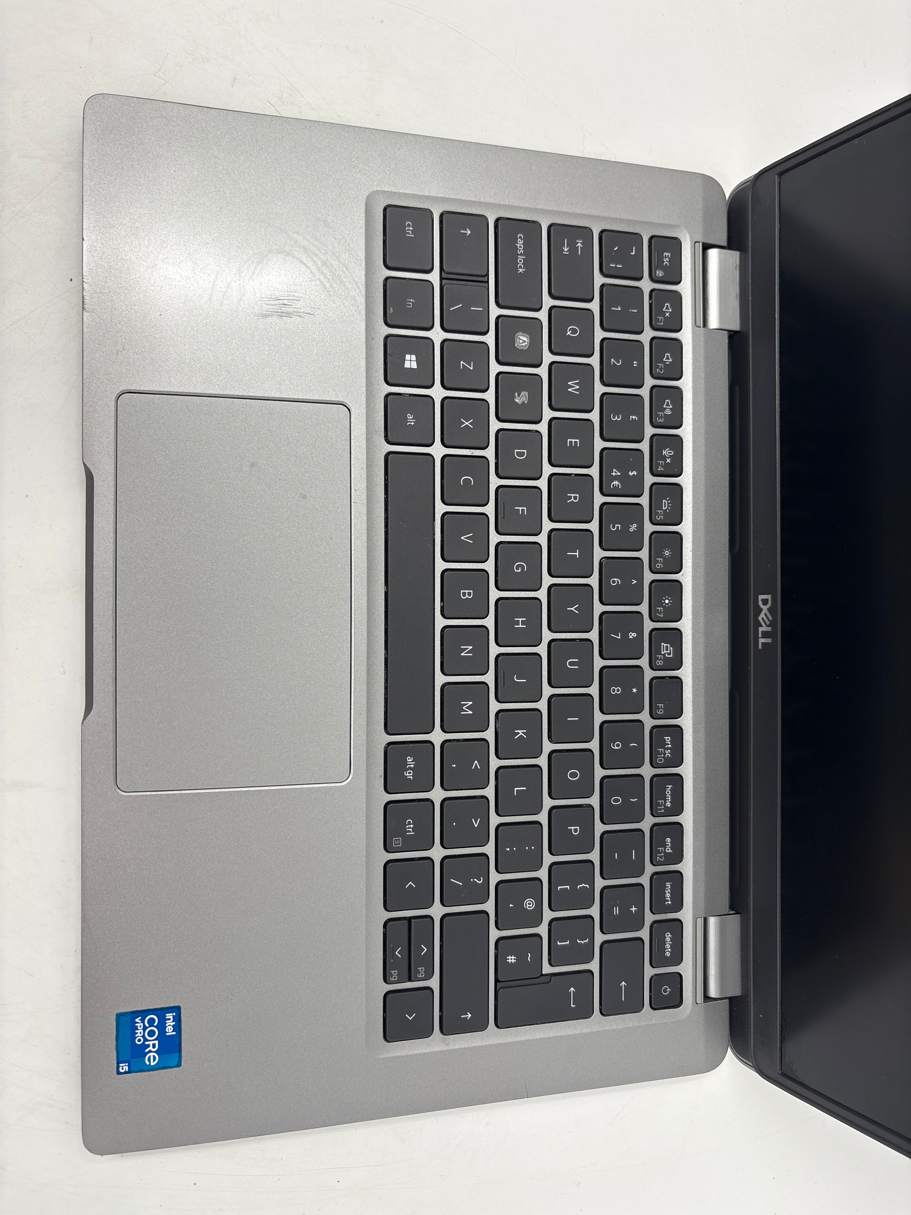 Dell Laptop Latitude 5320 13.3" Screen i5 11th Gen 8GB RAM NO SSD NO OS *Spares*