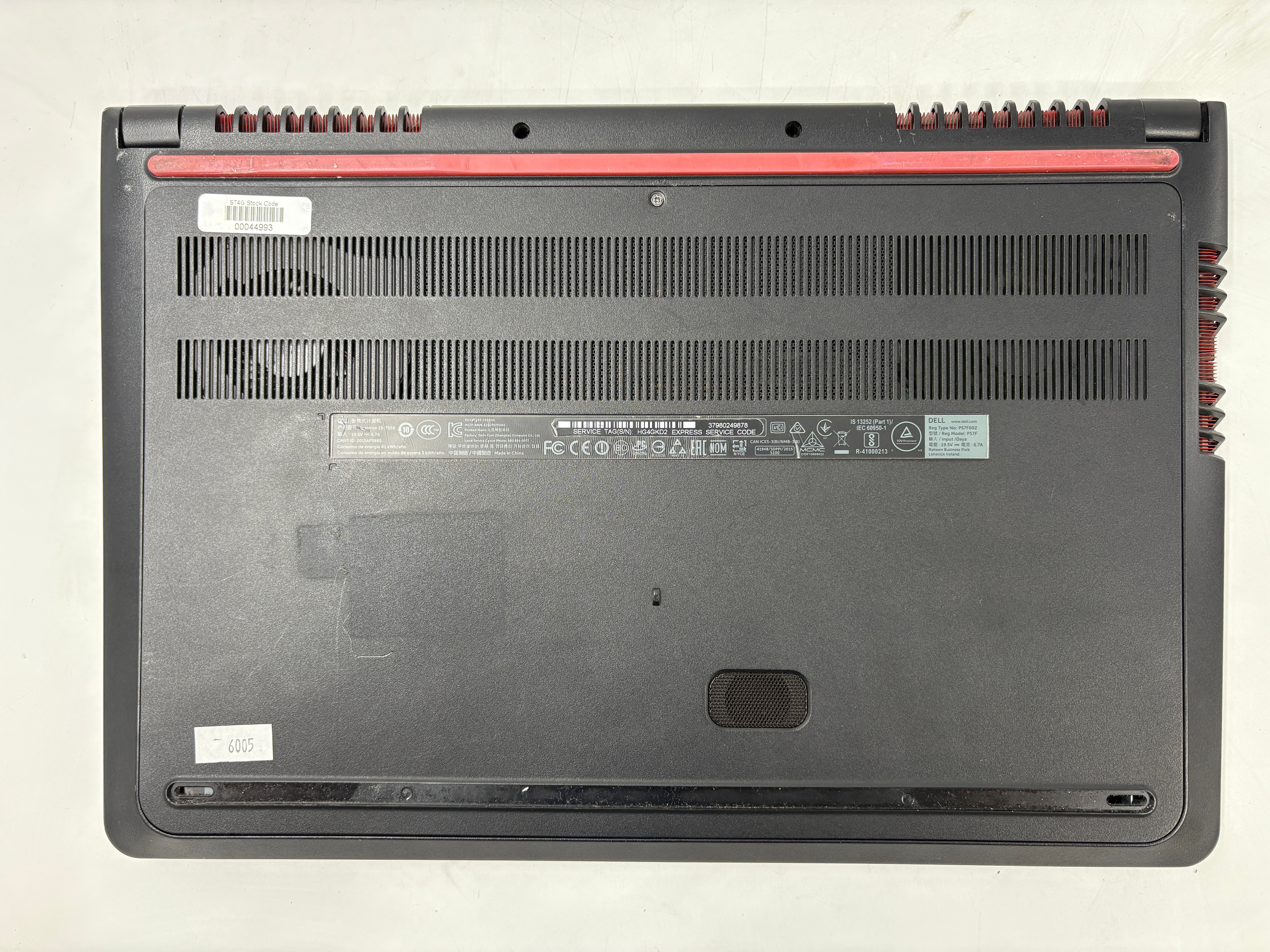 Dell Laptop Inspiron 7559 15.6" Screen i7 6th Gen 8GB RAM NO HDD NO OS