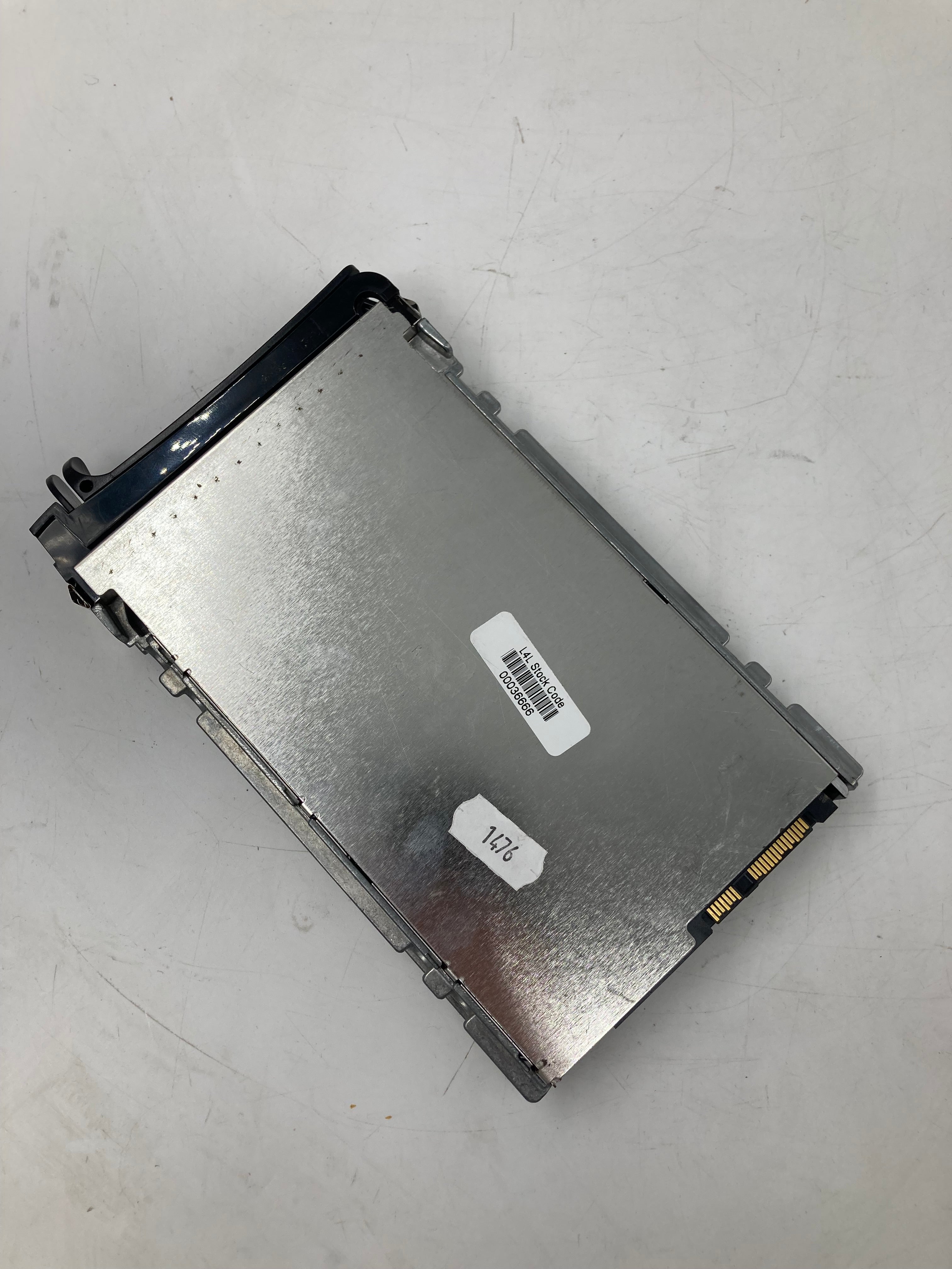 Hitachi HDD 3.5" SAS 300GB 15K RPM 3 Gbps P/N 0B22179 Lot Of 3