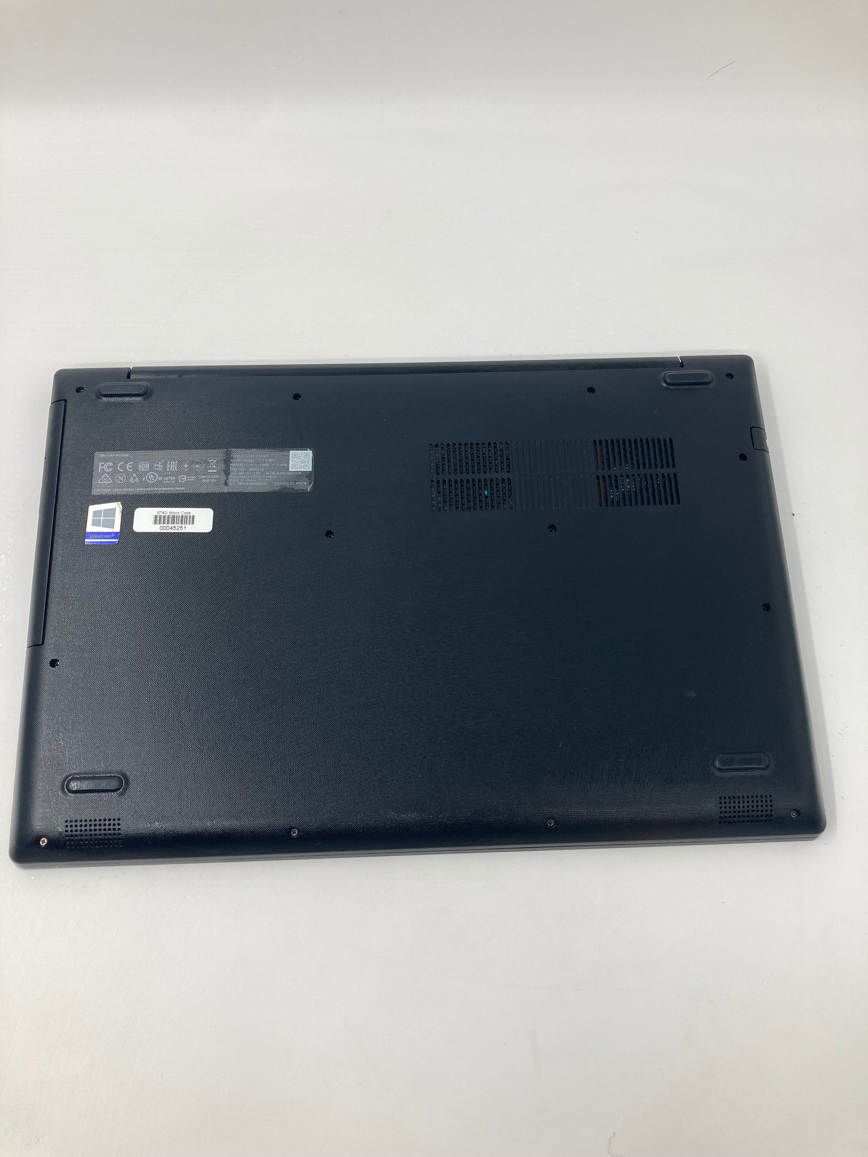 Lenovo V145 15.6 " Screen AMD A9-9225 8GB RAM No SSD No OS