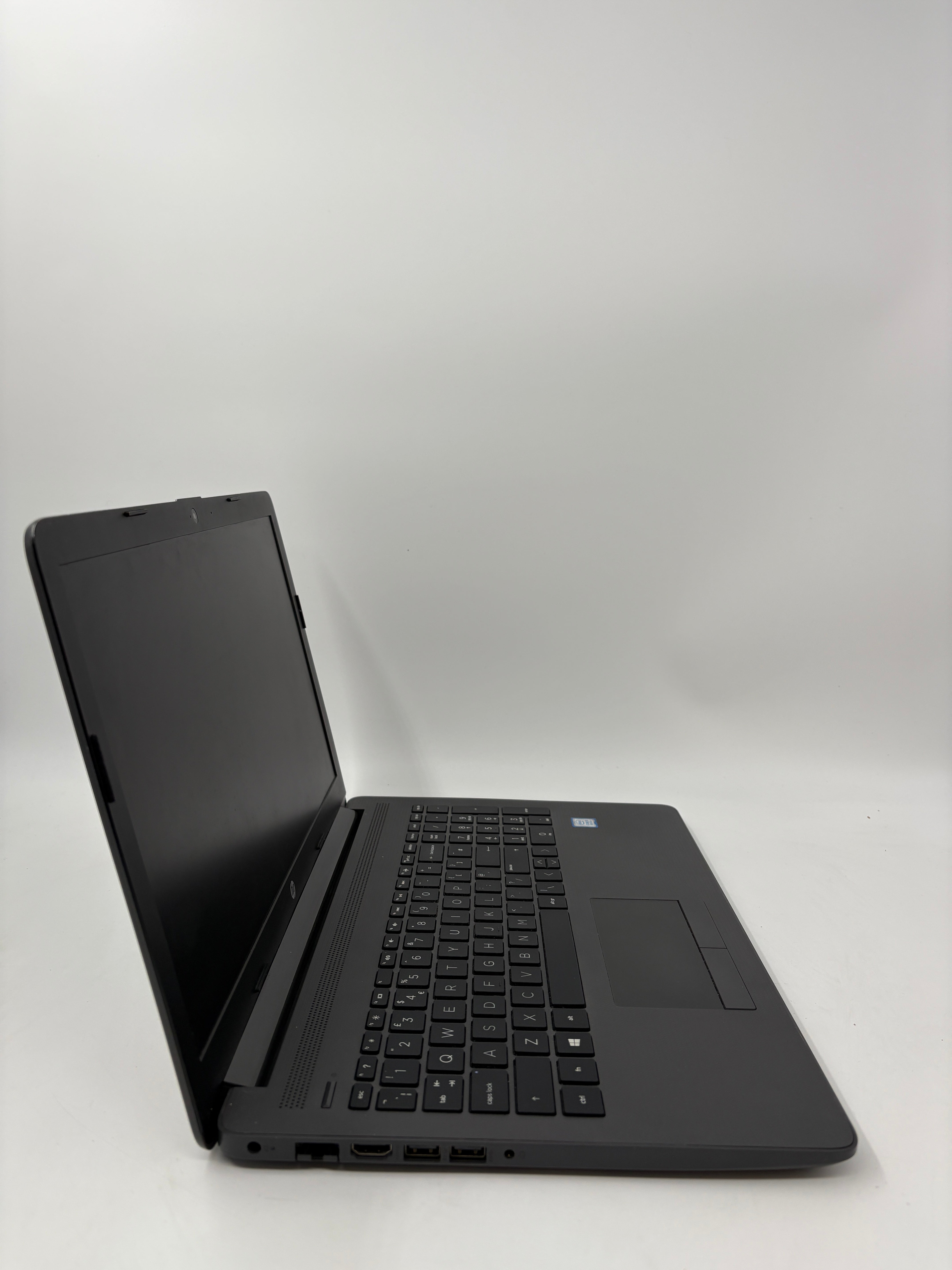 HP Laptop 250 G7 15.6" Screen i5 8th Gen 8GB RAM NO SSD NO OS