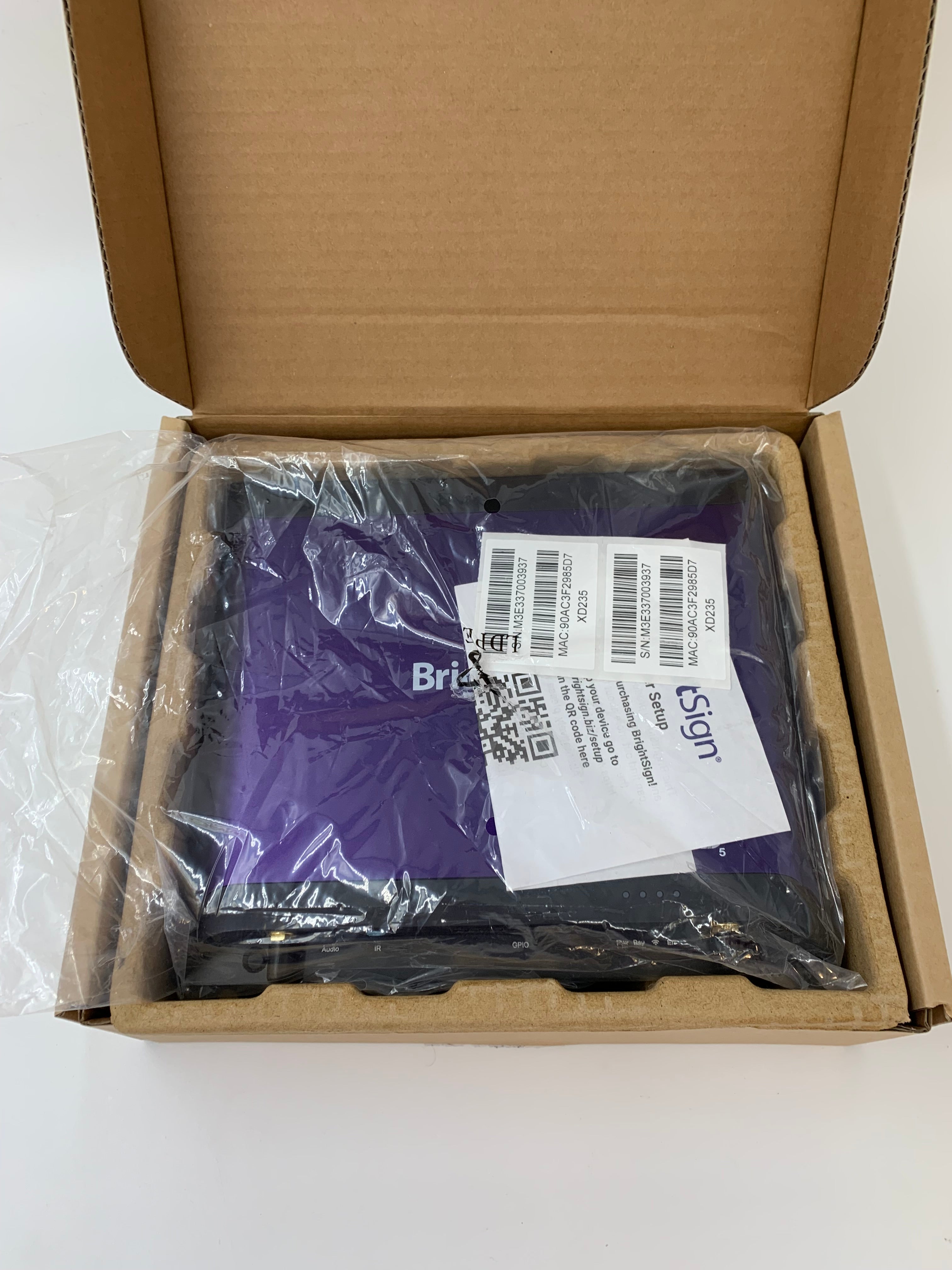 BrightSign XD235 Professional 4K Digital Signage Media Player PoE HDMI