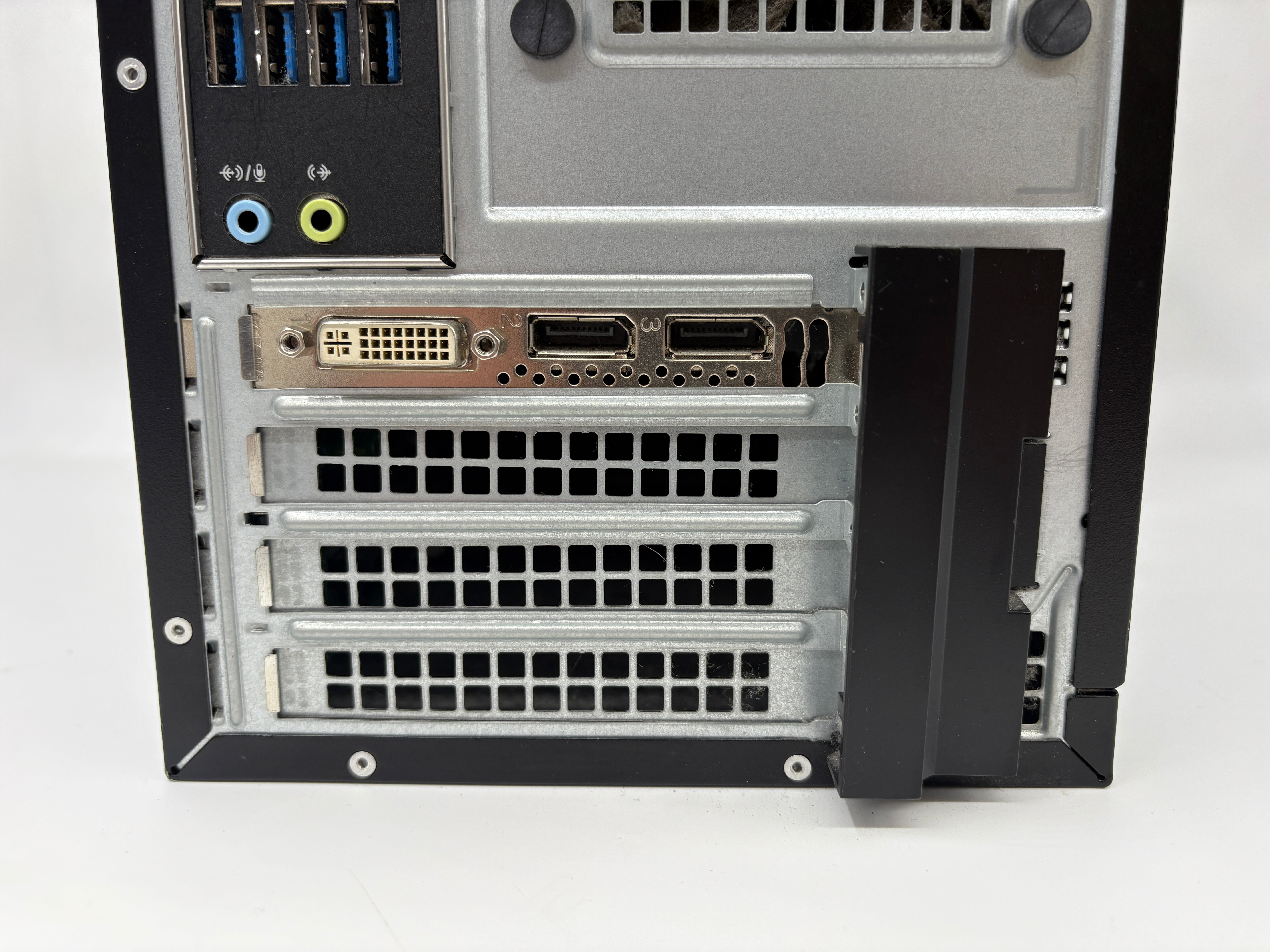 Dell Precision Tower 3620 MT E3-1245 v5 16GB RAM 1TB SSD Quadro K2200 NO OS