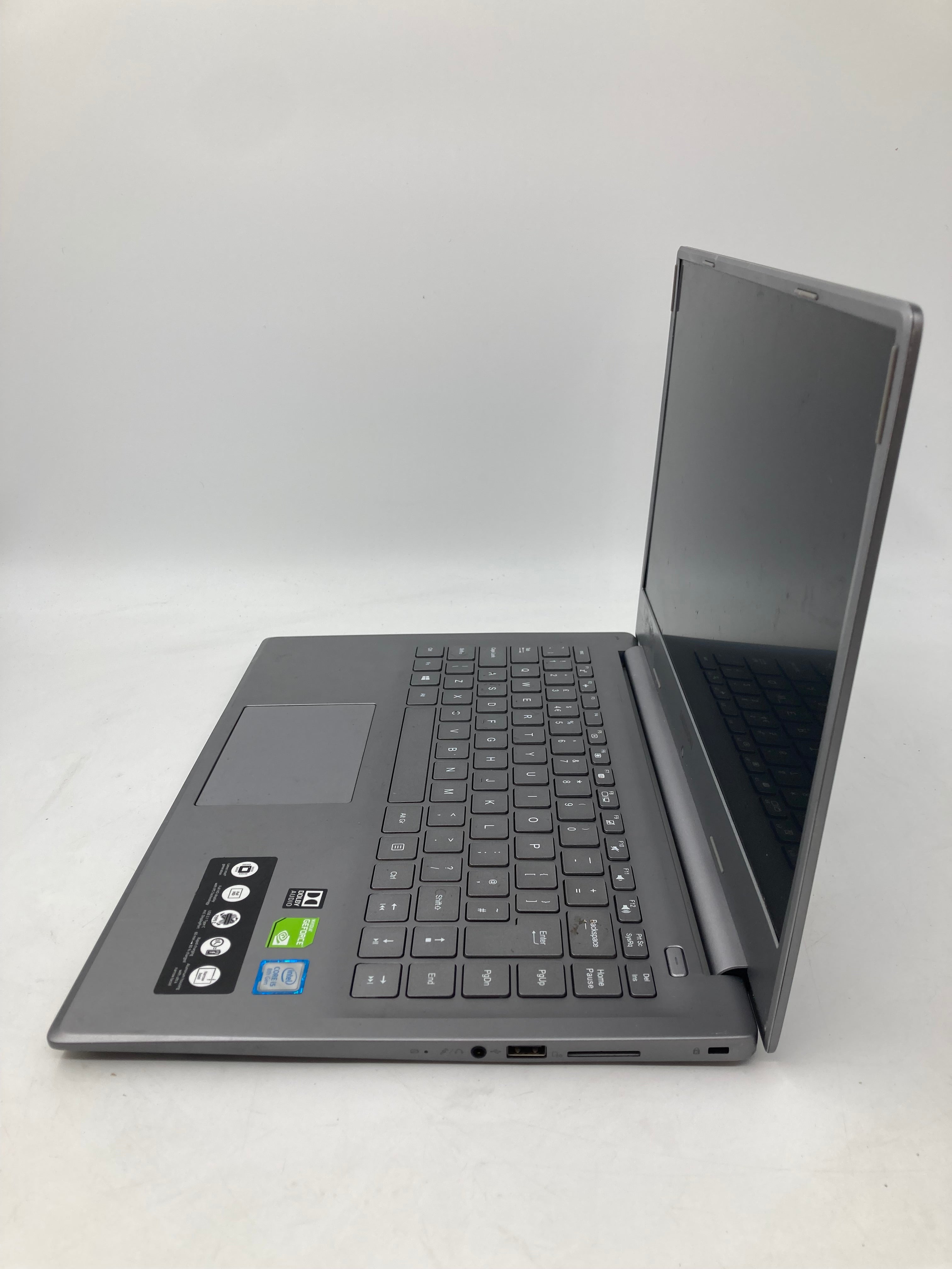 Medion Akoya P6645 15.6" Screen i5 8th Gen 8GB RAM No SSD No OS