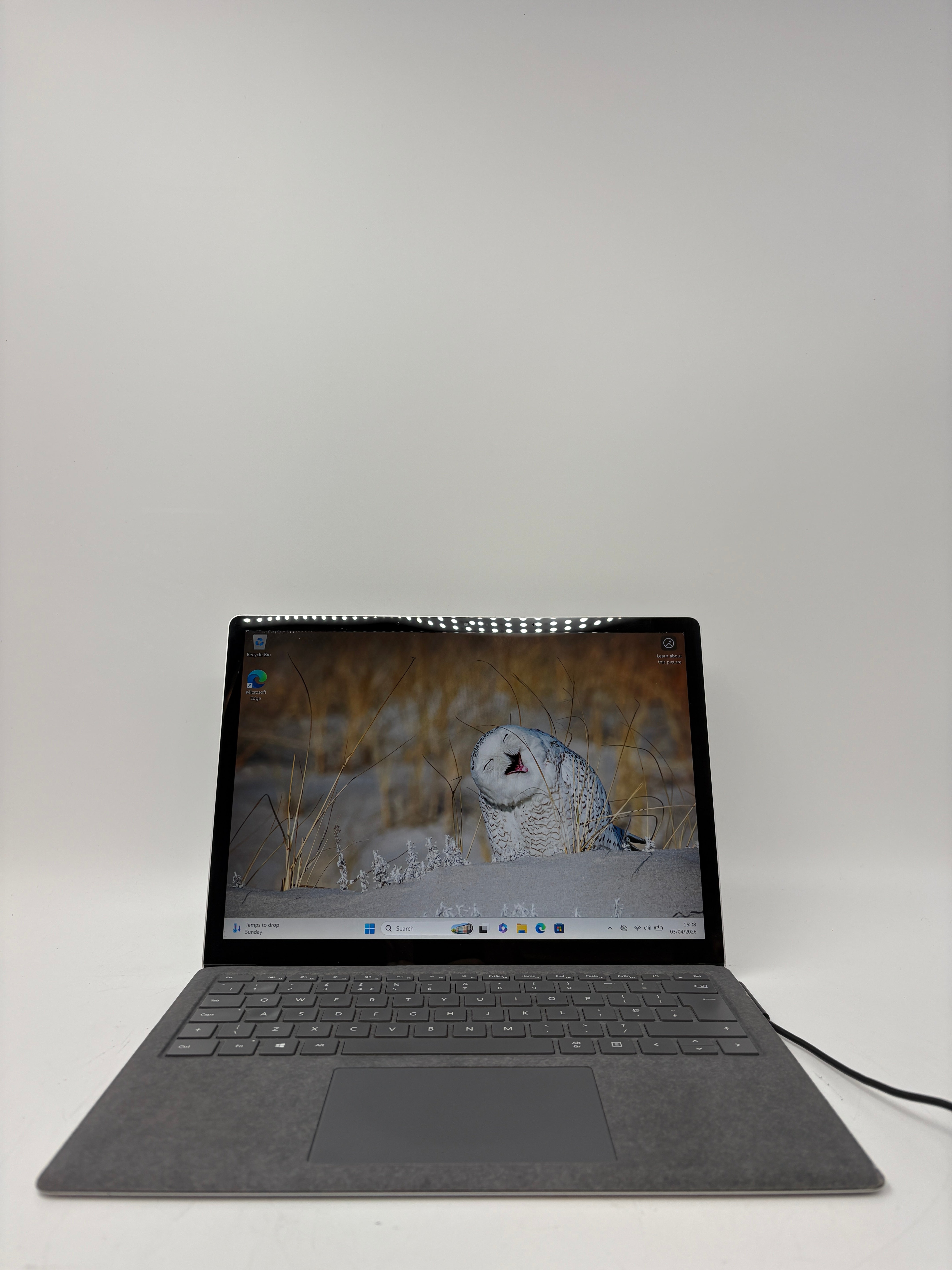 Microsoft Surface 3 | 13.5" Touch 2K | i7 10th Gen | 16GB RAM | 256GB SSD | W11 - Grade C