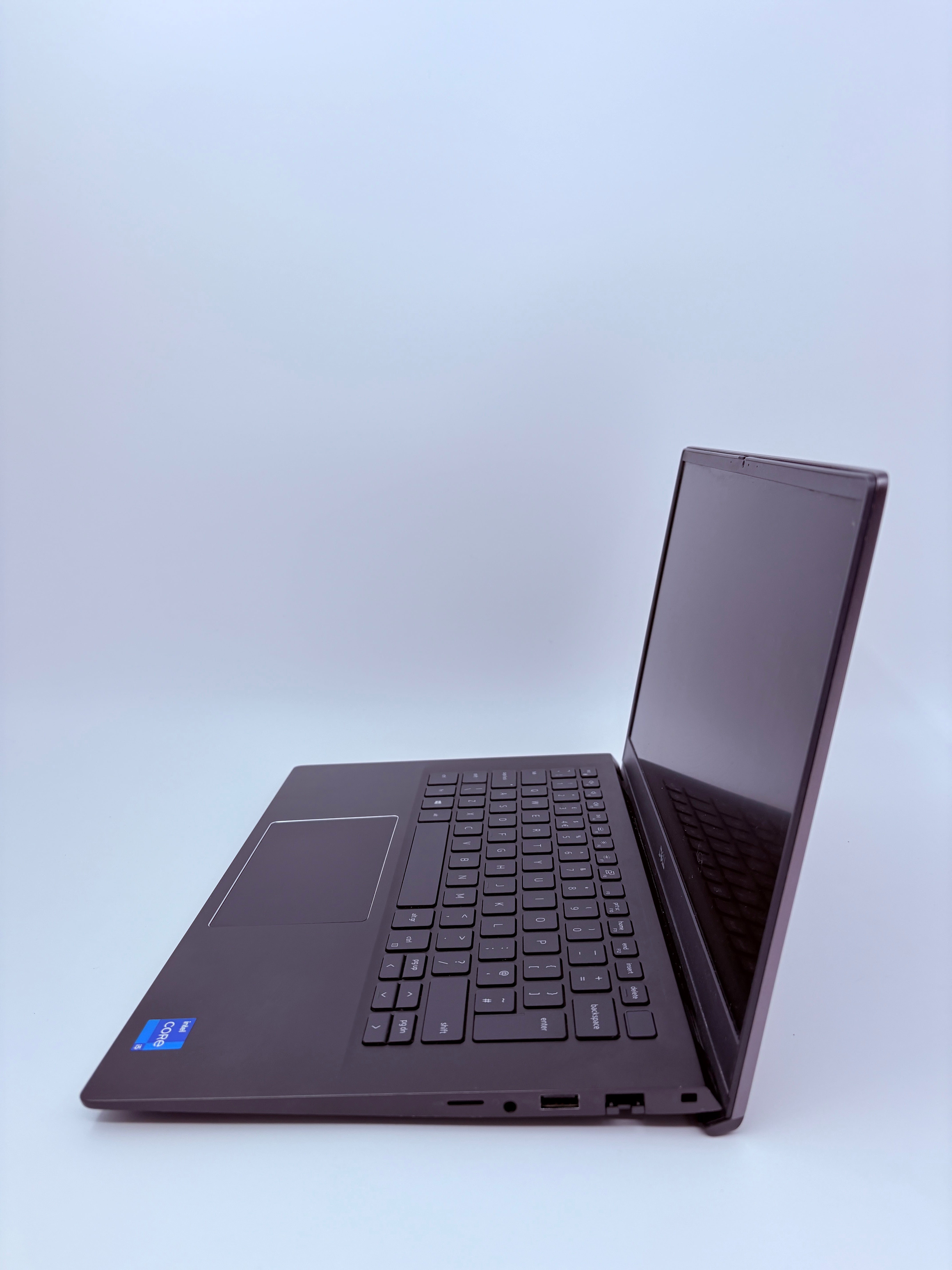 Dell Laptop Vostro 5402 14" Screen i5 11th Gen 8GB RAM 256GB SSD W11