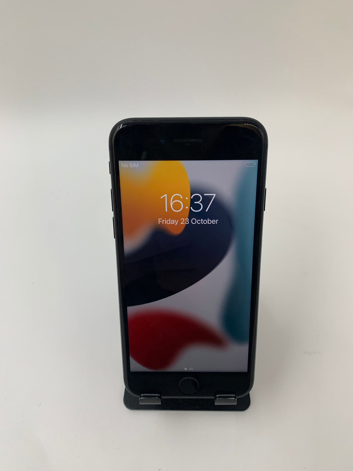 Apple iPhone 7 | 2016 | 4.7" | 32GB Storage | 96% Health | Unlocked | Black