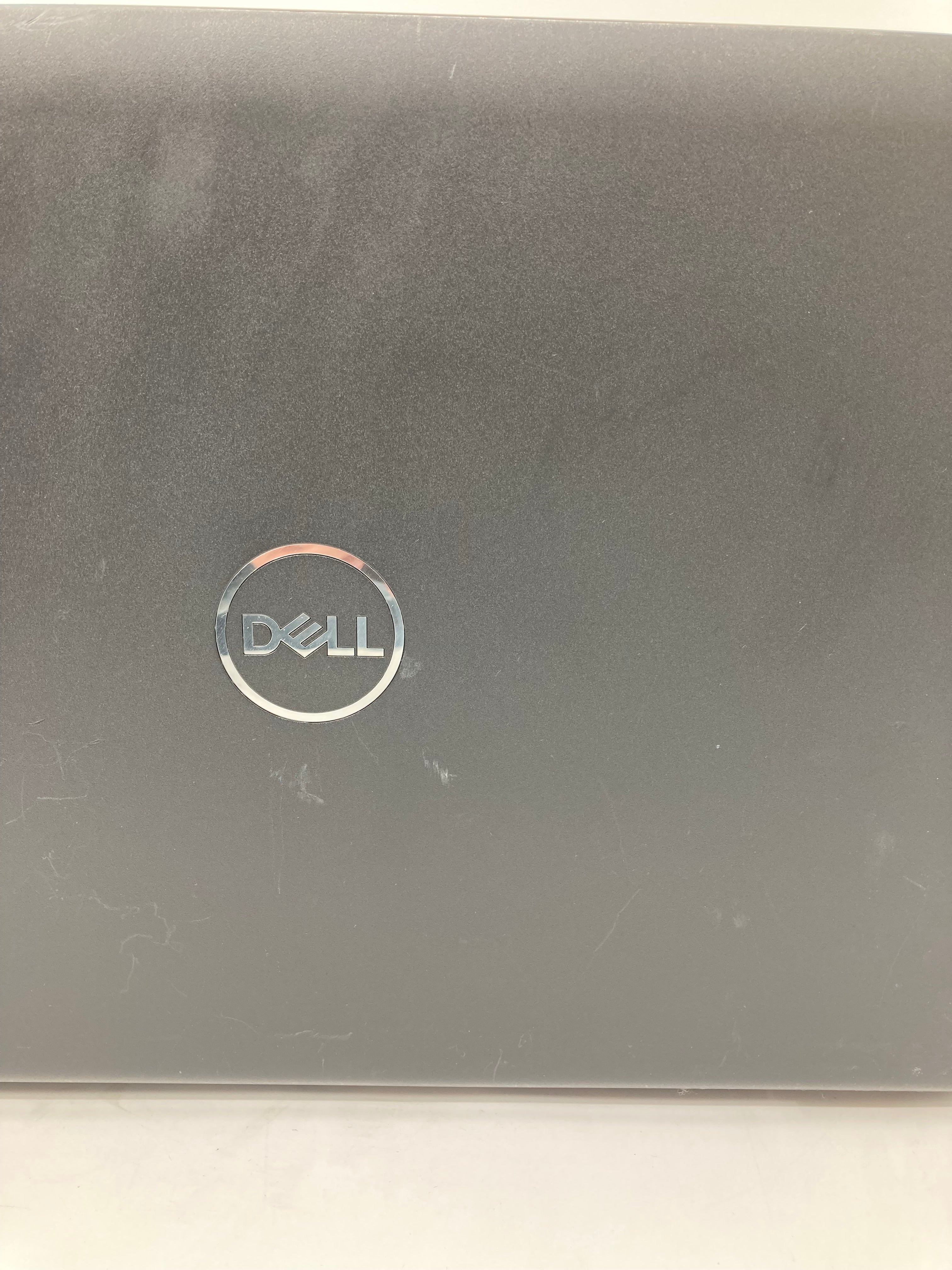 Dell Latitude 3520 15.6" Screen i3 11th Gen 8GB RAM No SSD No OS