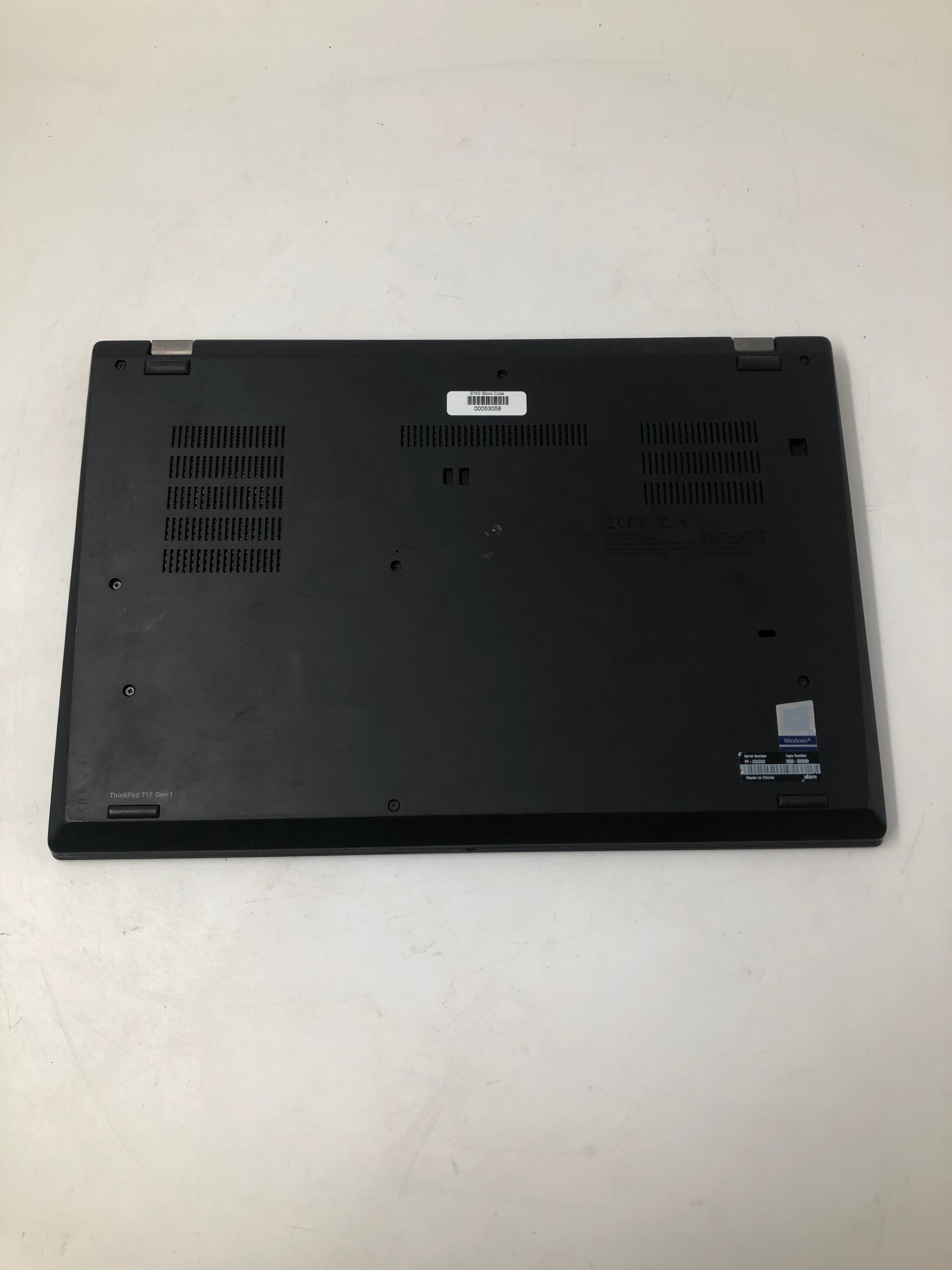 Lenovo ThinkPad T15 15" Screen i7 10th Gen 32GB RAM No SSD -Spares-