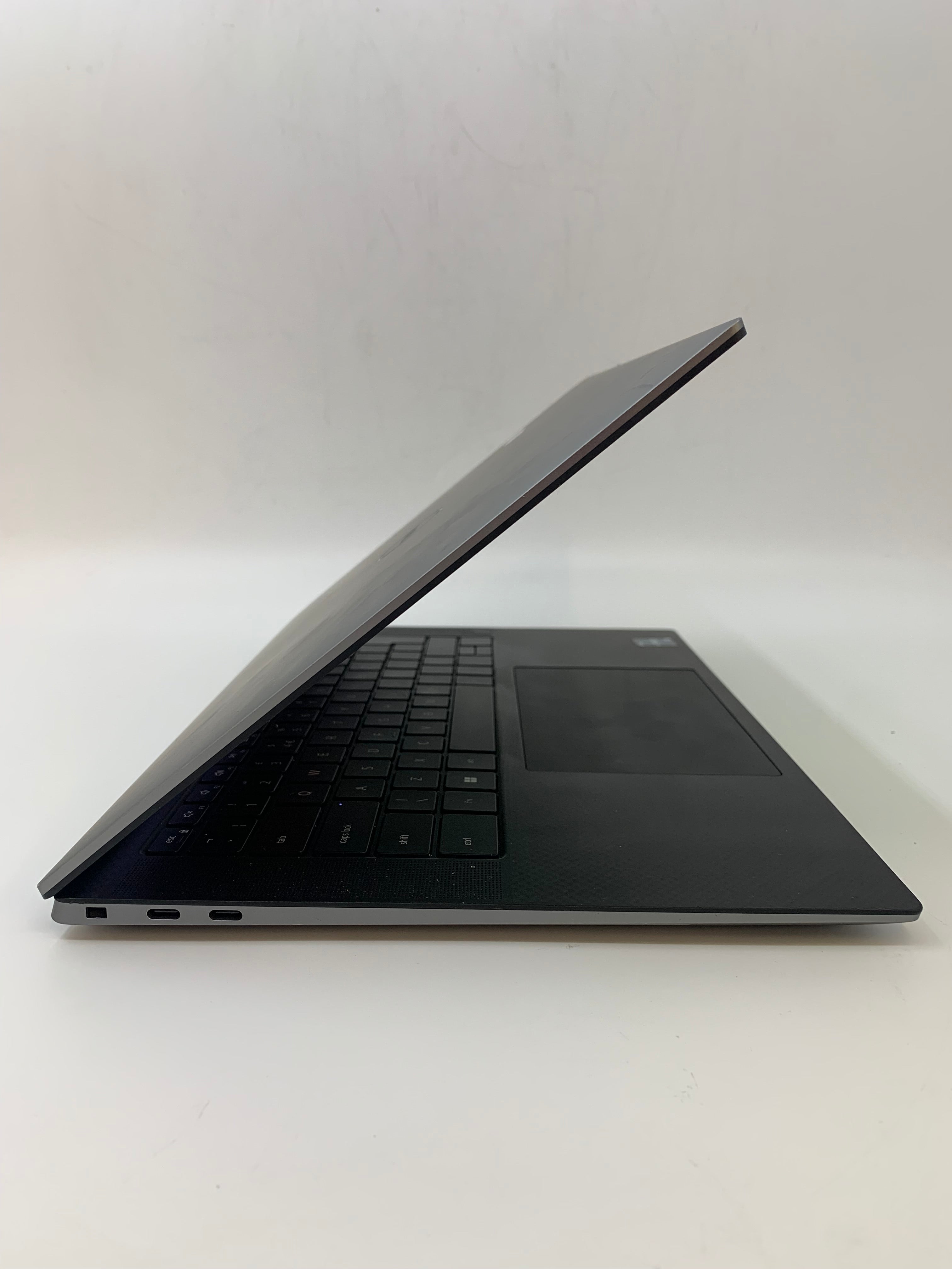 Dell Precision 5570 | 15.6" UHD+ TouchScreen | i9 12th Gen | 32GB RAM | 1TB SSD | RTX A2000 | W11 Pro