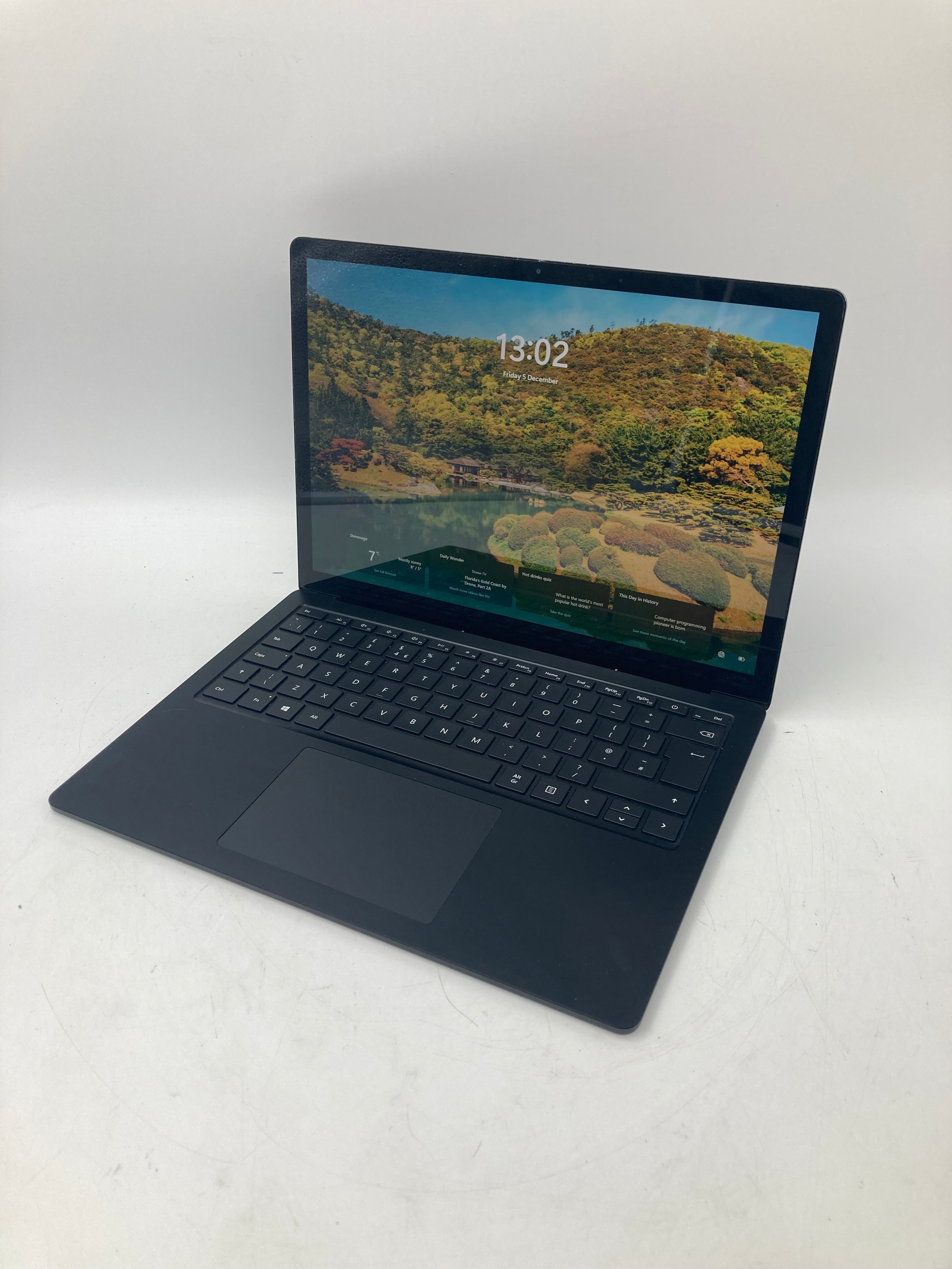 Microsoft Surface Laptop 3 13" Screen i5 10th Gen 8GB RAM 256GB SSD W11 *Spares*