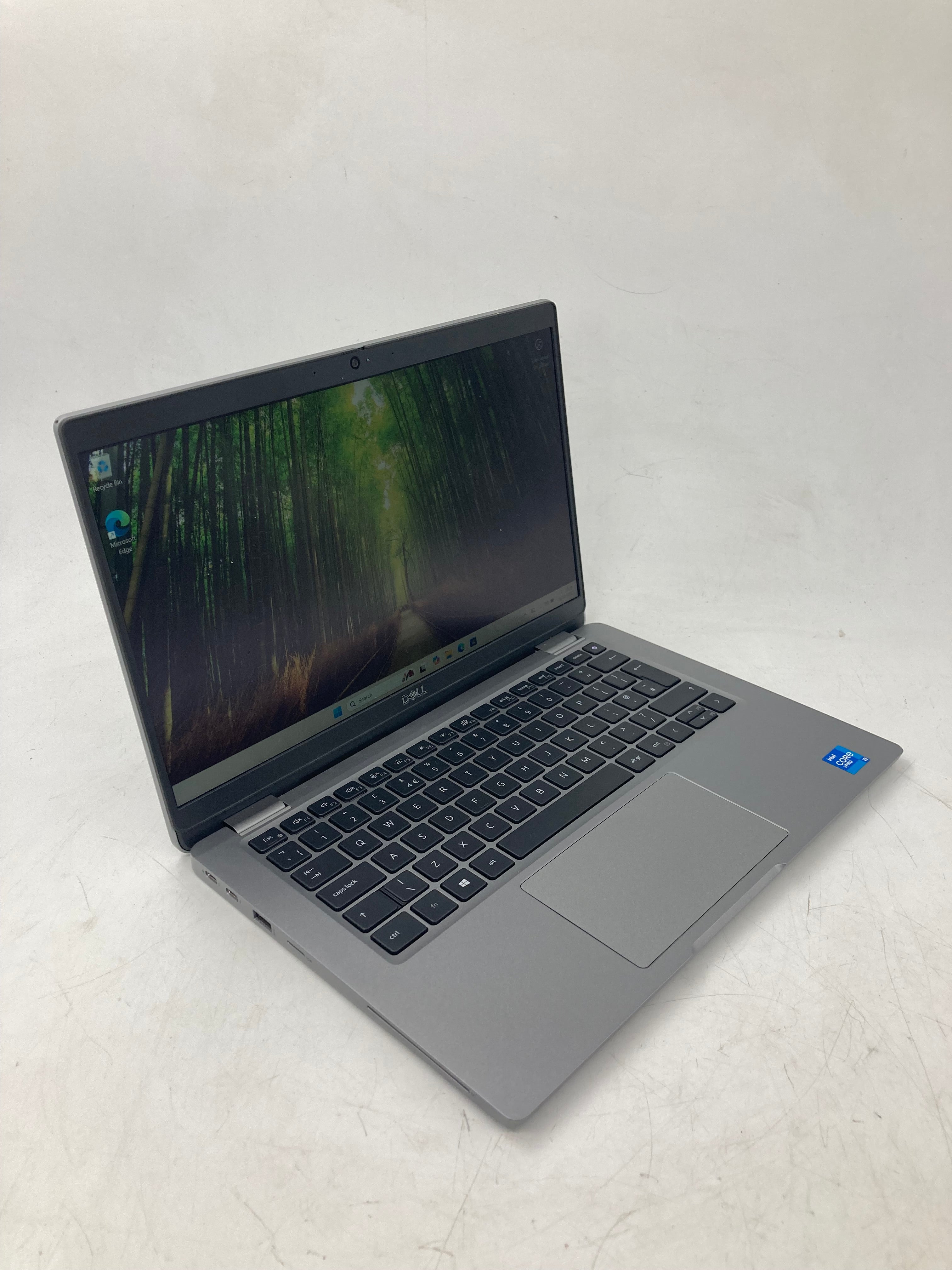 Dell Latitude 5320 13" Screen i5 11th Gen 8GB RAM 256GB SSD W11