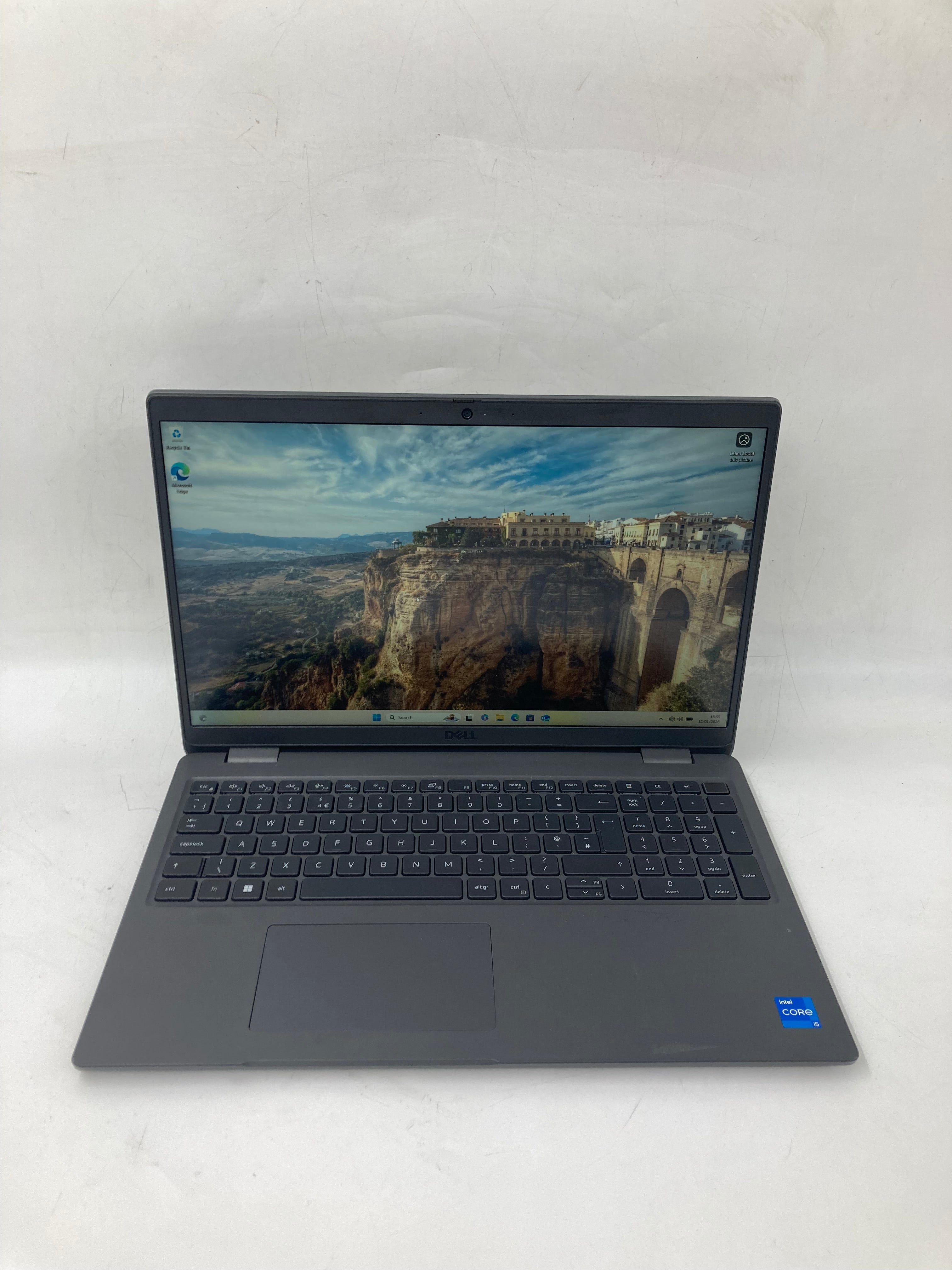 Dell Latitude 3540 15.6 inch refurbished laptop front view