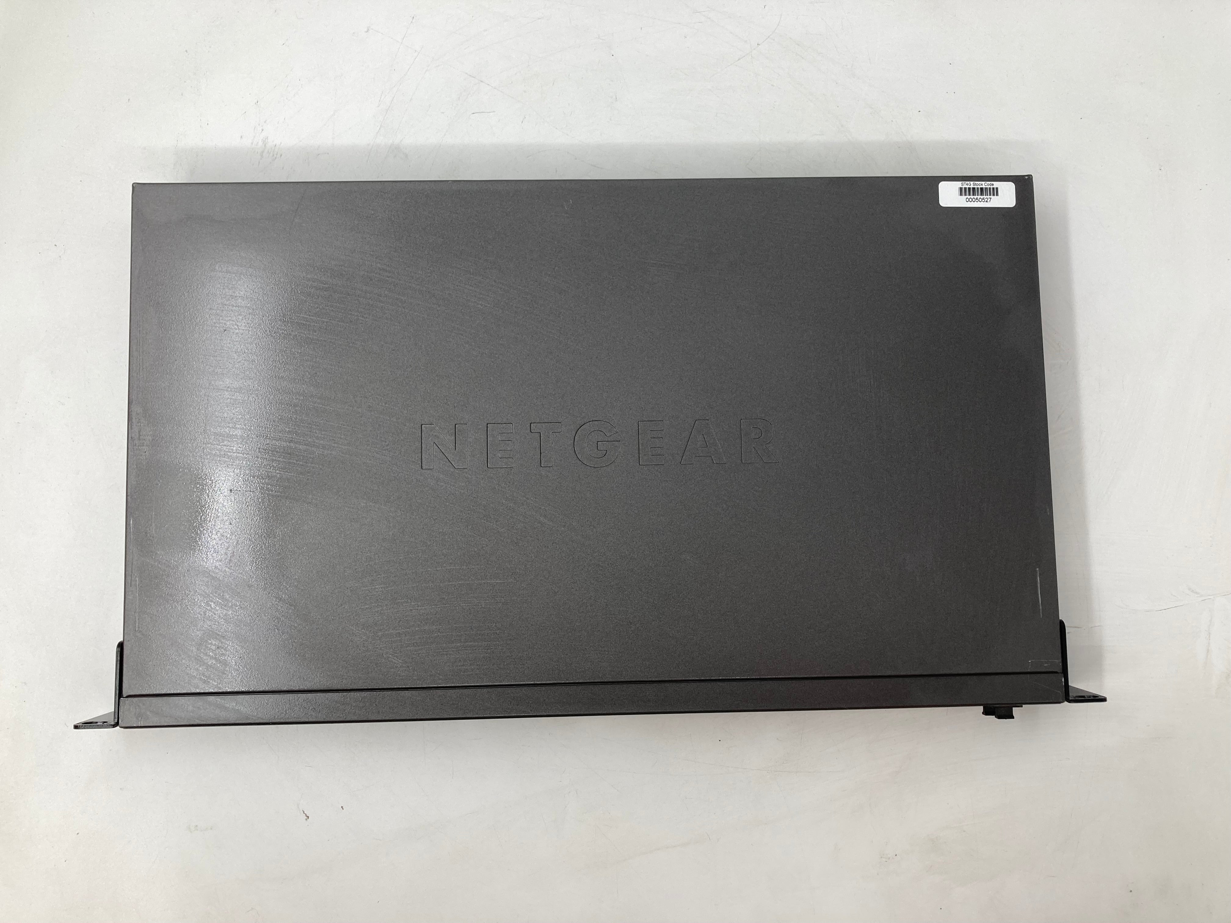 Netgear Pro Safe S3300-28X-POE+ 28-Port Gigabit Stackable Smart Switch #3