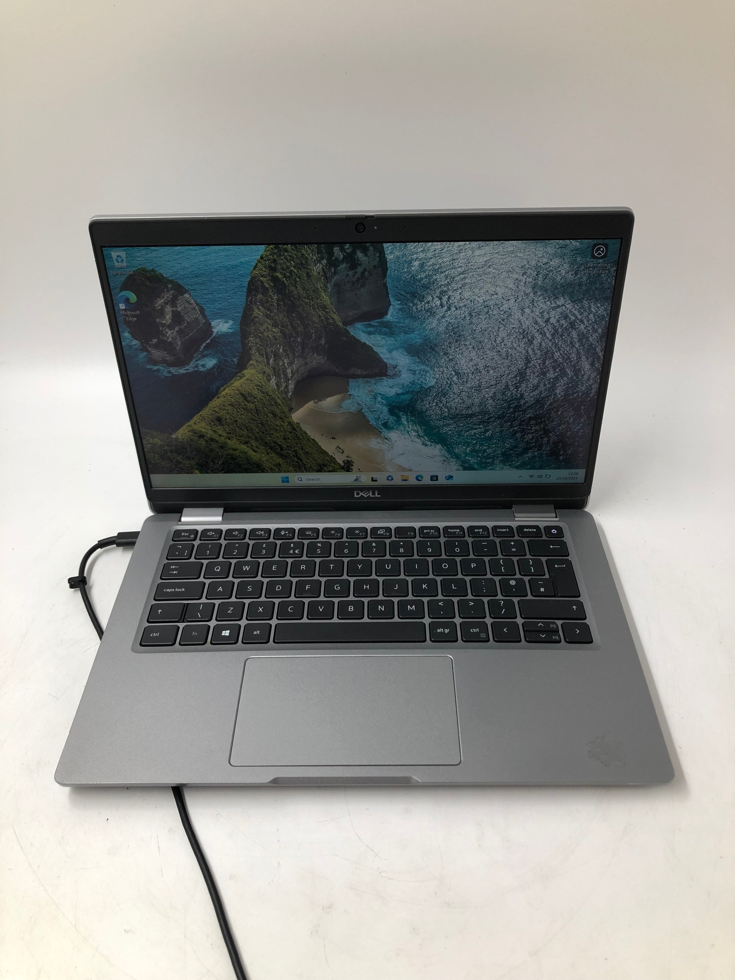 Dell Laptop Latitude 5320 13" i5 11th Gen 8GB RAM  256GB SSD W11 #13