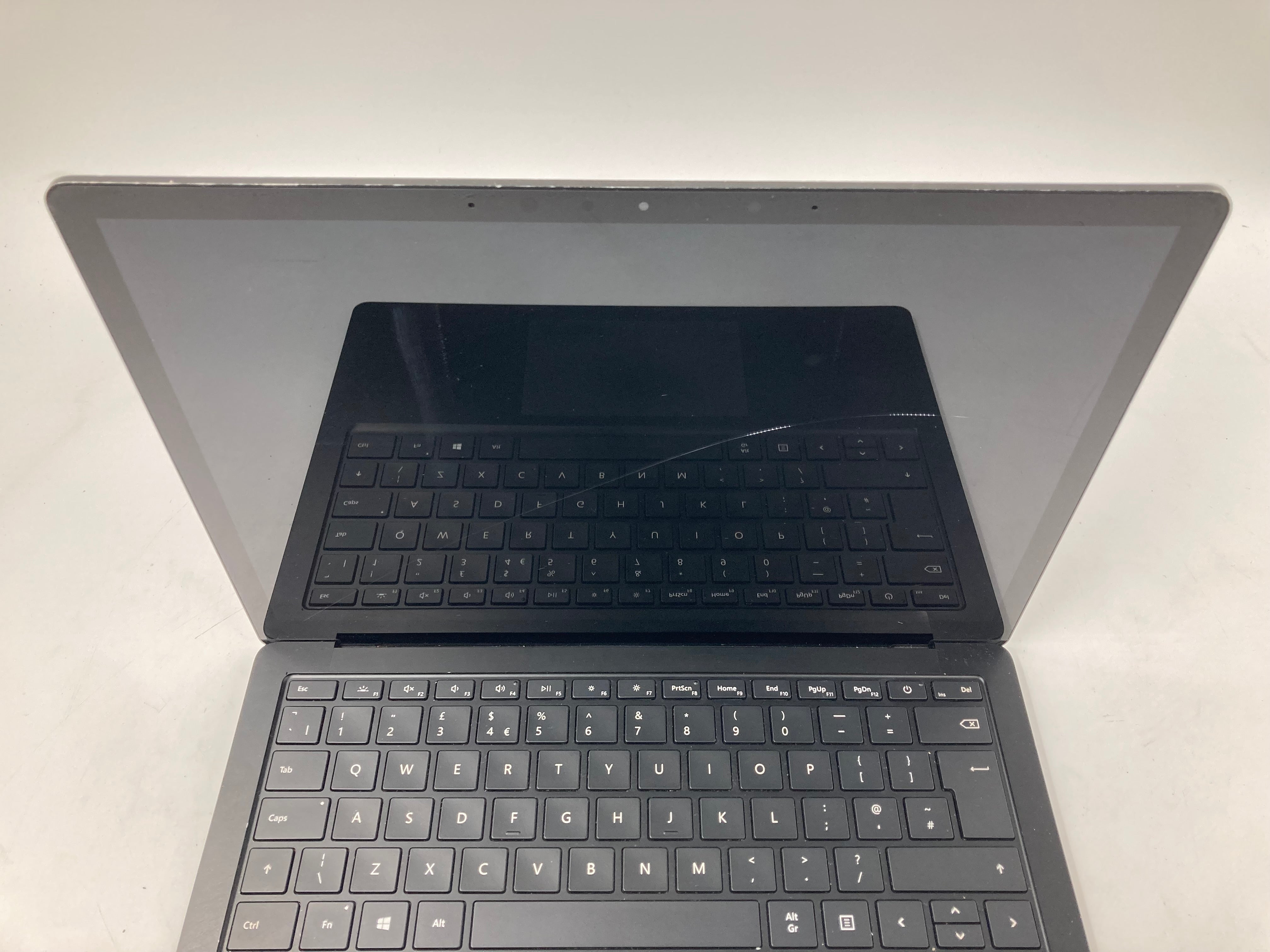 Microsoft Surface Laptop 3 13" i5 10th Gen 8GB RAM 256GB SSD W11