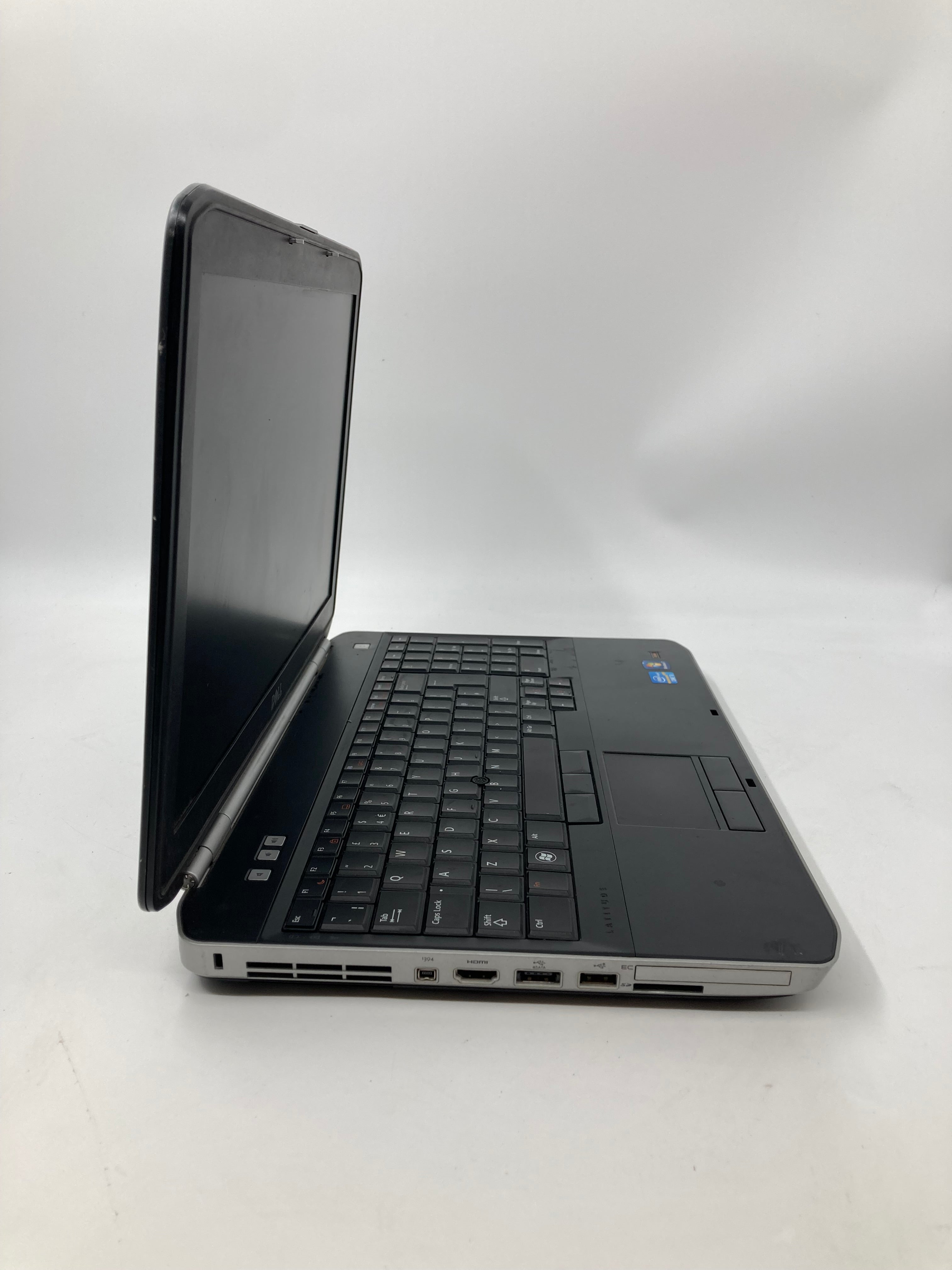 Dell Latitude E5520 15.6" Screen i3 2nd Gen 4GB RAM No SSD No OS *Spares*