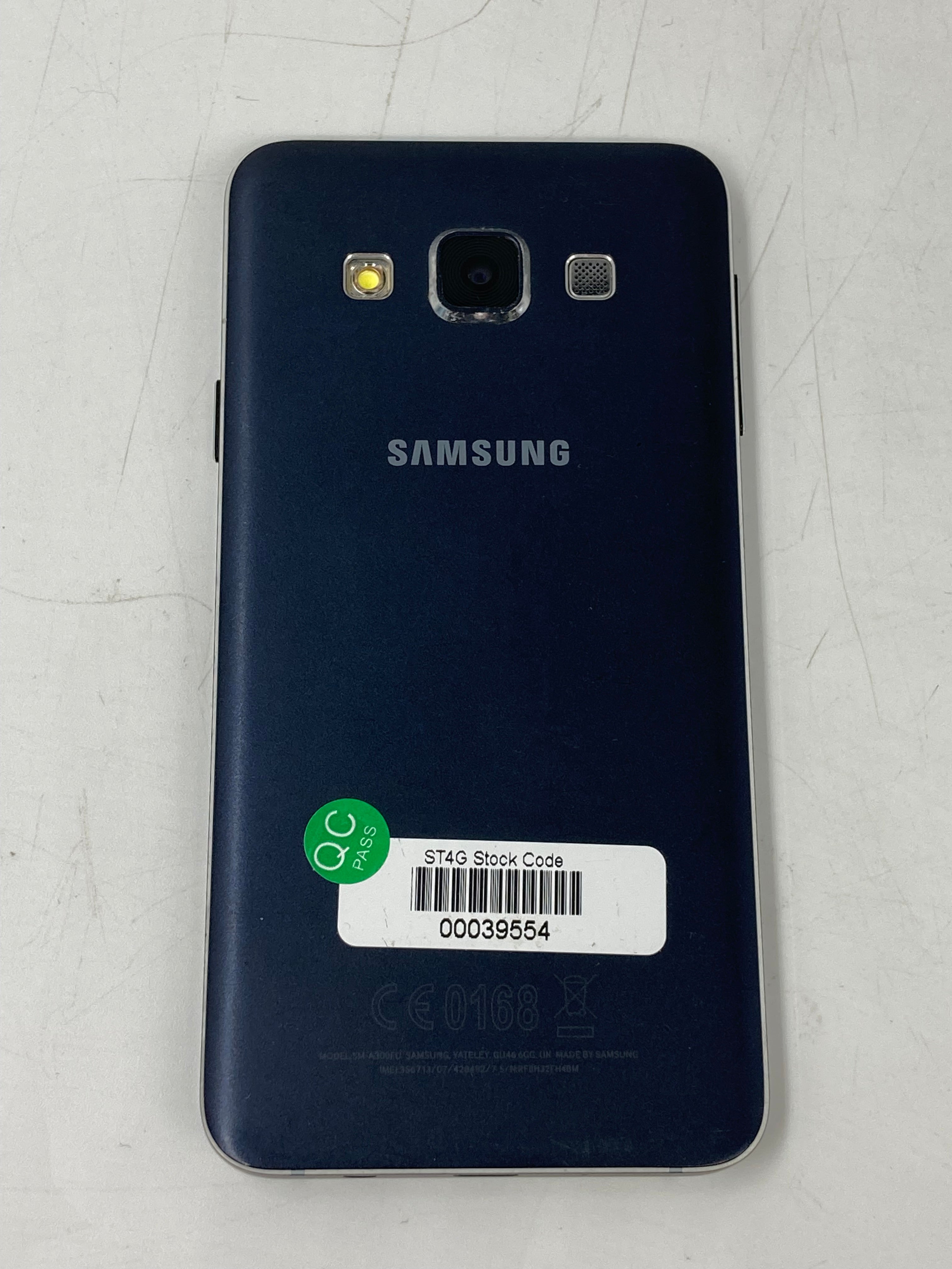 Batch of 4 Samsung Mobile Phone's - Mixed Models *See Description*