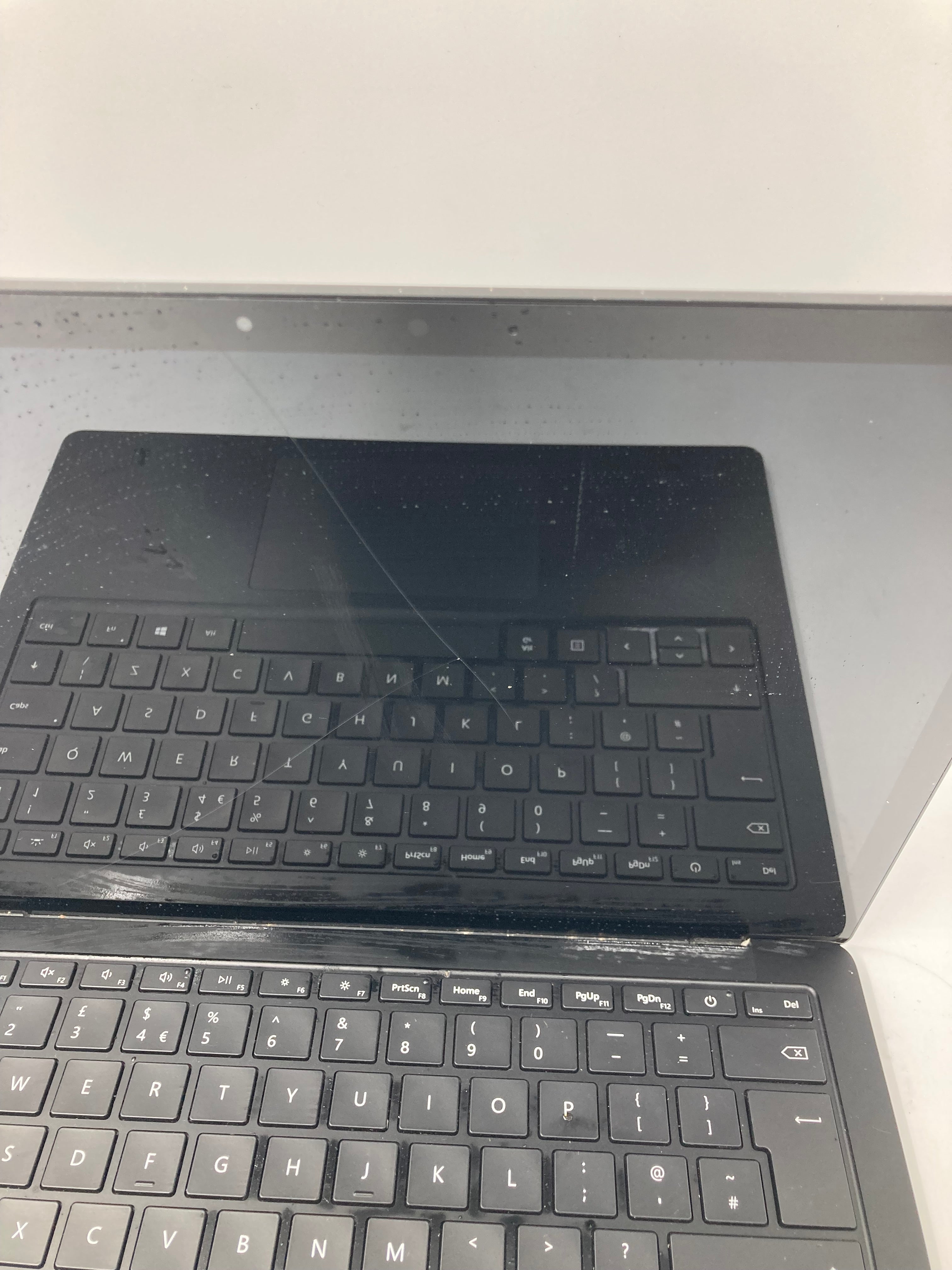 Microsoft Surface Laptop 3 13" i5 10th Gen 8GB RAM 256GB SSD W11