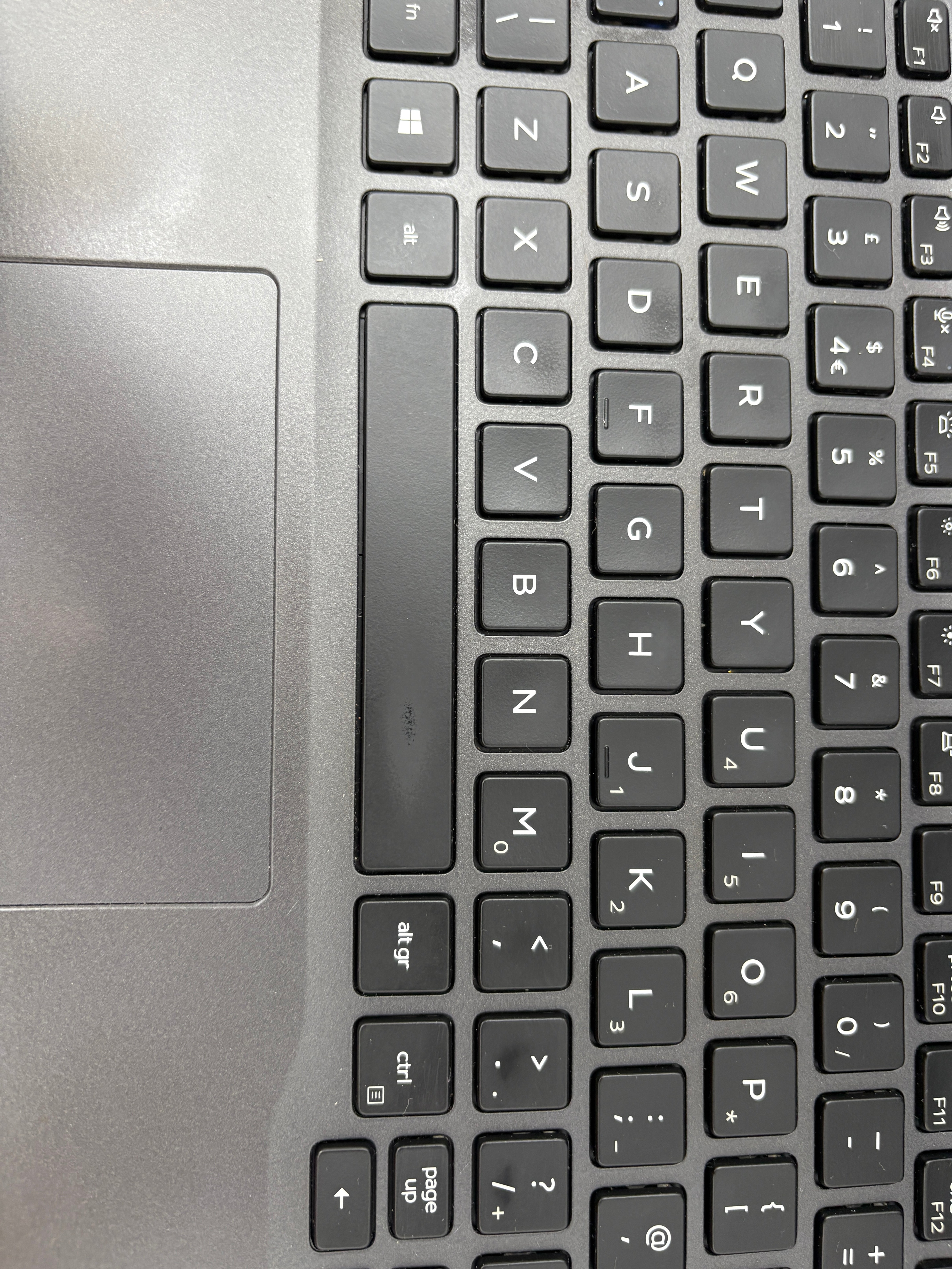 Dell Laptop Latitude 7400 14" Screen i7 8th Gen 8GB RAM 256GB SSD W11